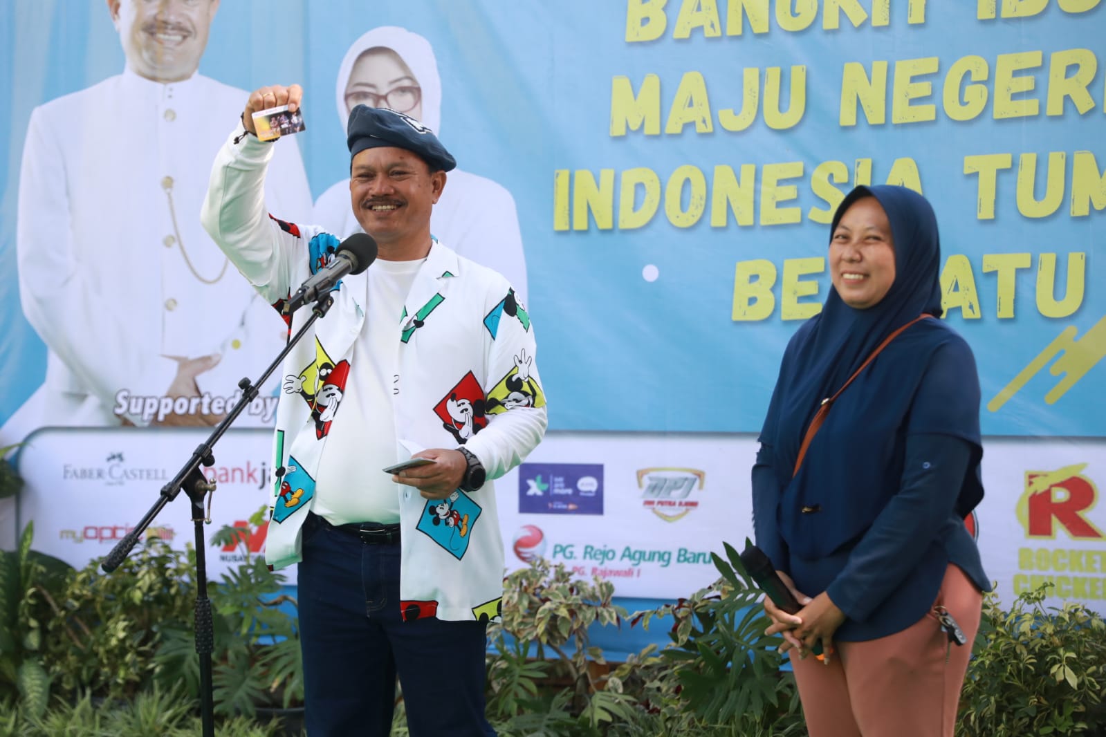 Foto 5 dari 11: Hadiri Pameran Hasil Karya TK Pembina, Wali Kota Pesan Kepada Orangtua Agar Optimal Dukung Perkembangan Anak