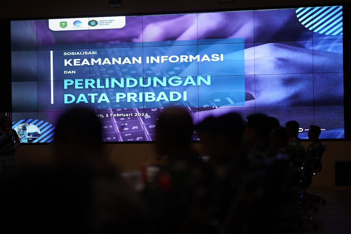 Foto 4 dari 9: Sosialisasi Keamanan Informasi dan Perlindungan Data Pribadi, Wali Kota : Data Diri Adalah Privasi