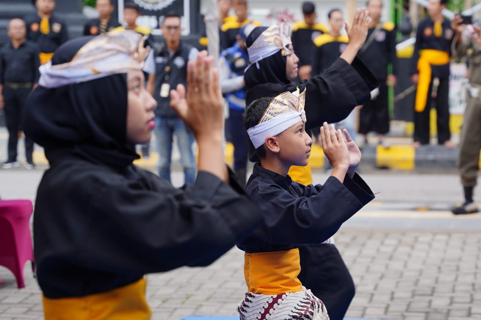 Foto 10 dari 10: Bertemu Warga Di Tiga Kelurahan, Wali Kota Sampaikan Pembangunan 2023