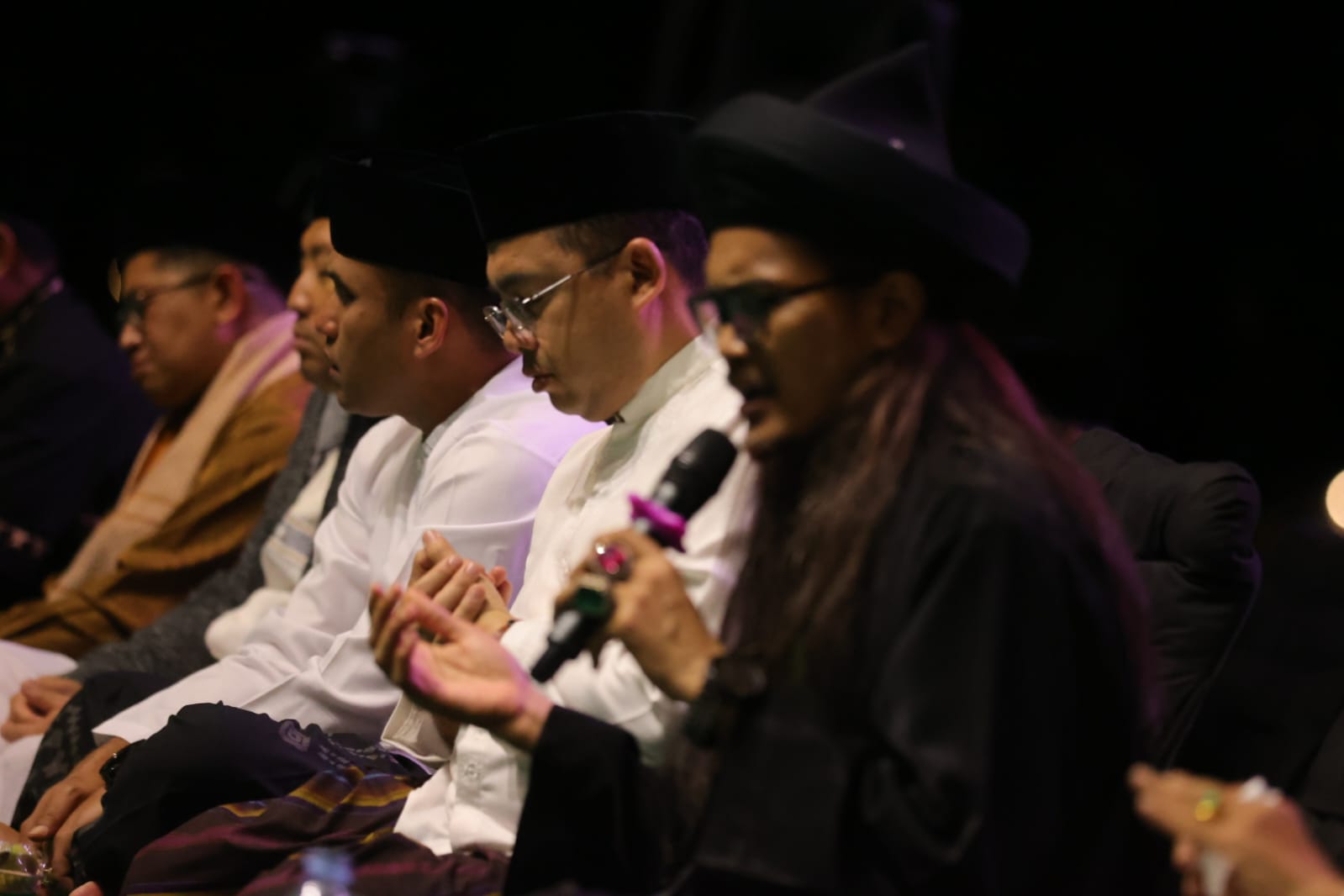 Foto 4 dari 19: Agungkan Nabi Muhammad Dalam Madiun Bersholawat