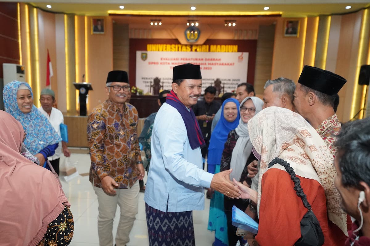Foto 9 dari 9: Narasumber Evaluasi Perda Bersama Masyarakat, Wali Kota Apresiasi Masyarakat Aktif Beri Pendapat
