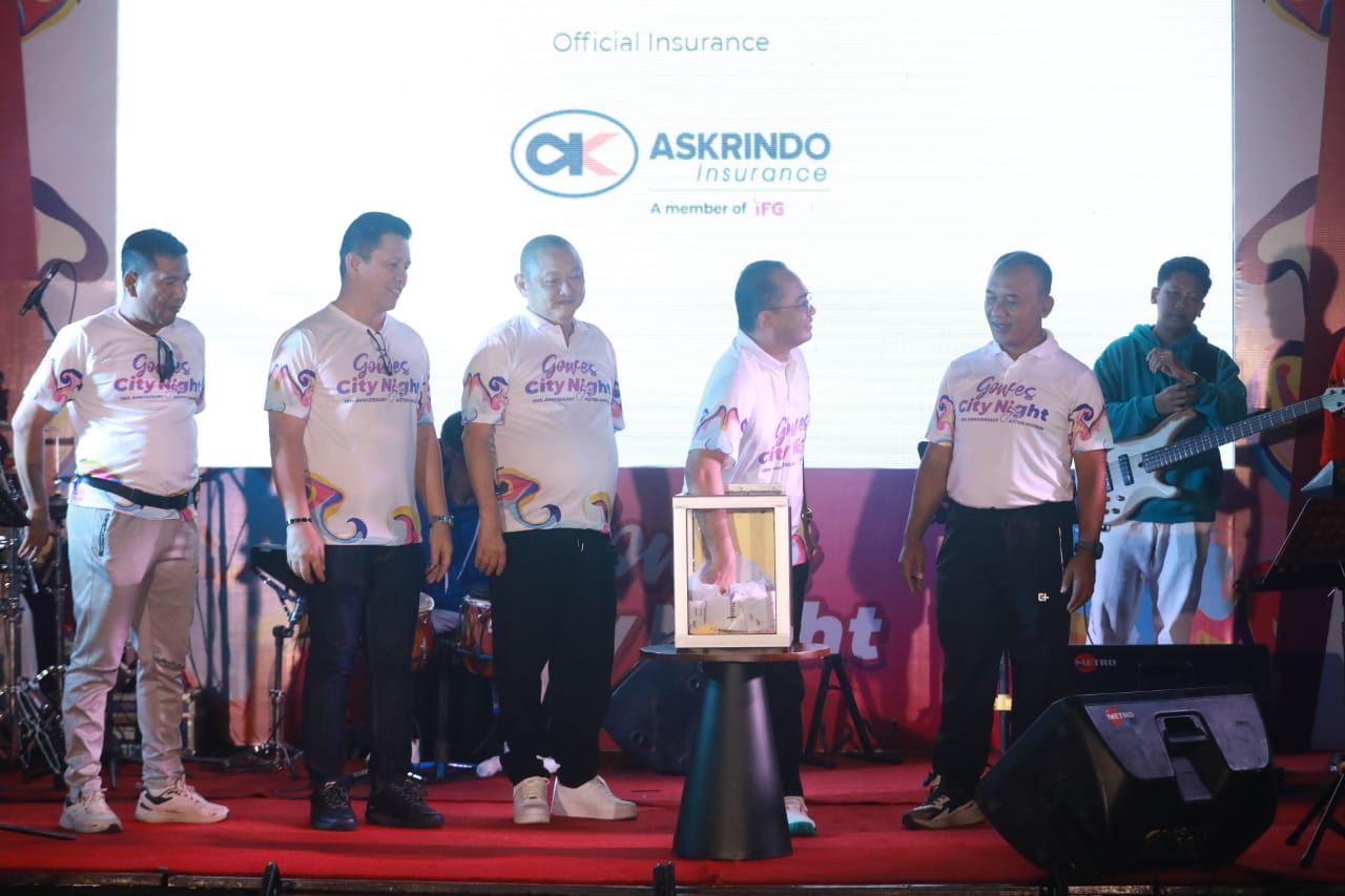 Foto 3 dari 11: Tak Hanya Peringati Hari Jadi, Gowes City Night Jadi Ajang Olahraga dan Promosi Kota