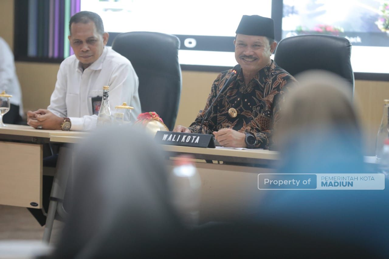Buka Seminar Perempuan TOP, Wali Kota Ingatkan Pentingnya Peran Wanita Dalam Pembangunan