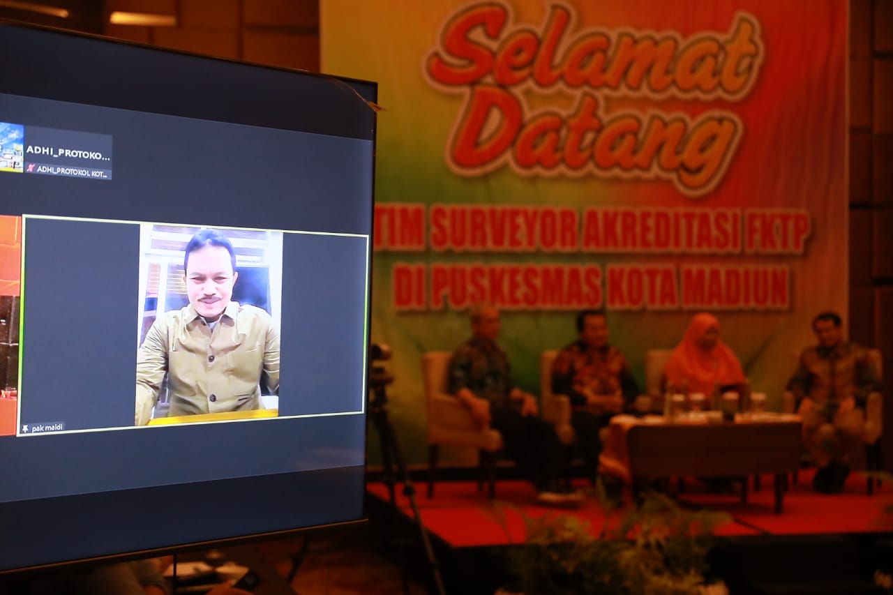 Foto 2 dari 14: FGD Bersama Tim Surveyor Puskesmas Tawangrejo dan Manguharjo, Wali Kota Harapkan Hasil Optimal
