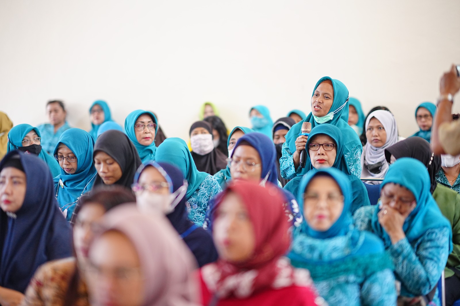 Foto 9 dari 10: Gelar Pertemuan Bersama Warga Kelurahan Taman, Wali Kota Pesan Sempurnakan Pembangunan
