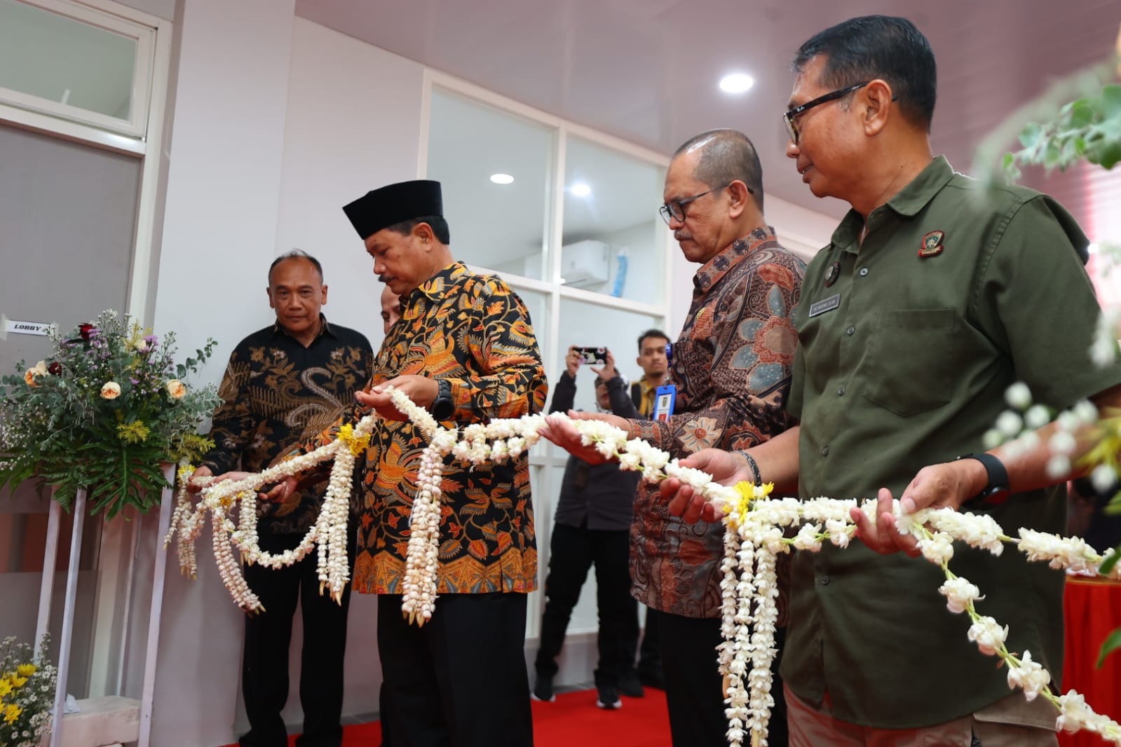 Foto 2 dari 7: Resmikan Gedung Baru RSUD, Wali Kota Harap Pelayanan Semakin Prima