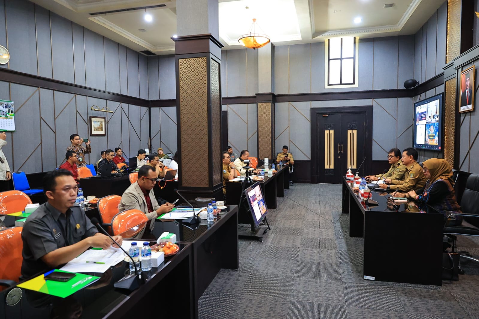 Foto 1 dari 8: Masuk Tiga Besar Paritrana Award 2023 Jawa Timur, Kota Madiun Turut Tahapan Wawancara untuk Tentukan Juara