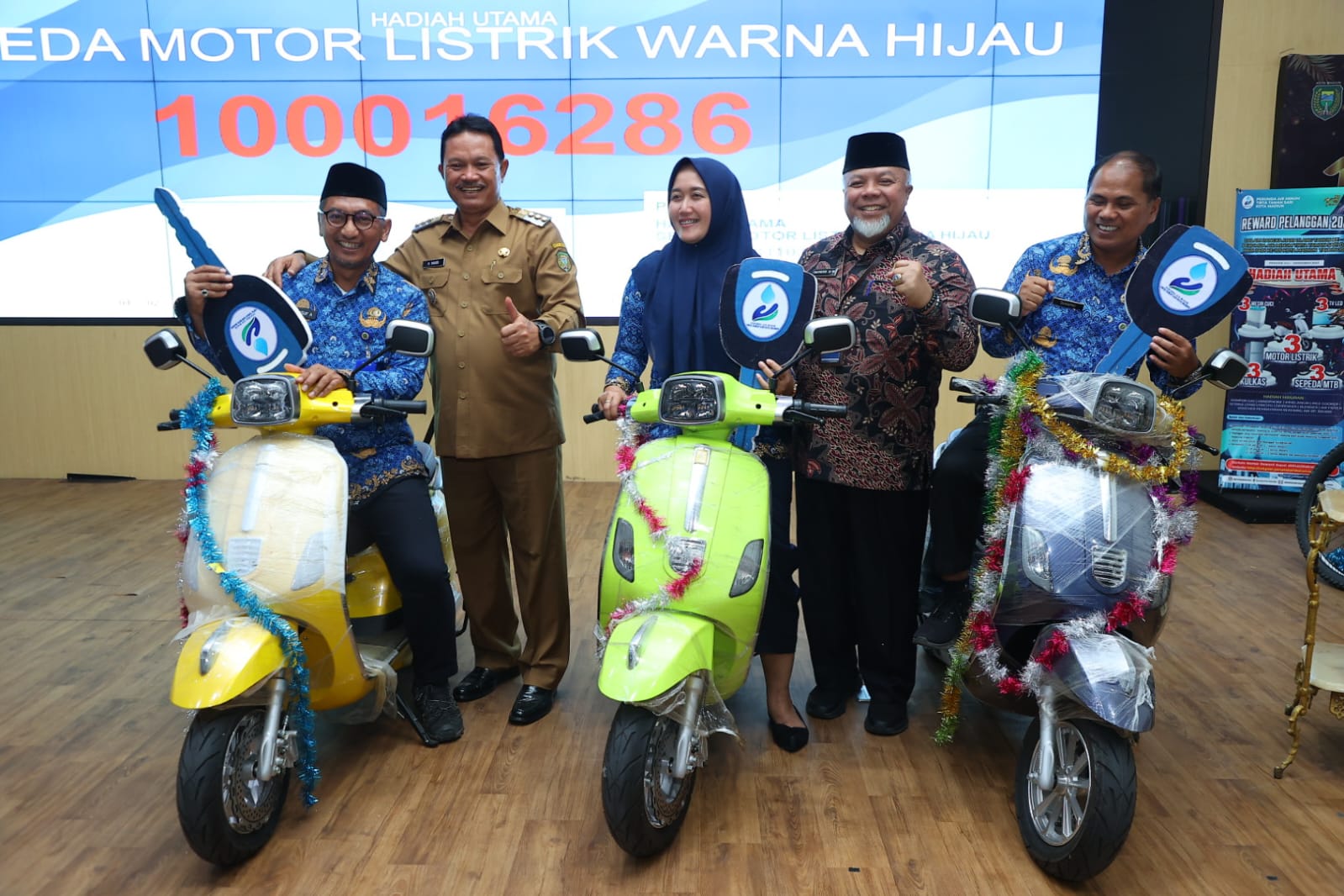Apresiasi Terhadap Pelanggan, PDAM Tirta Taman Sari Beri Reward Bagi Pelanggan