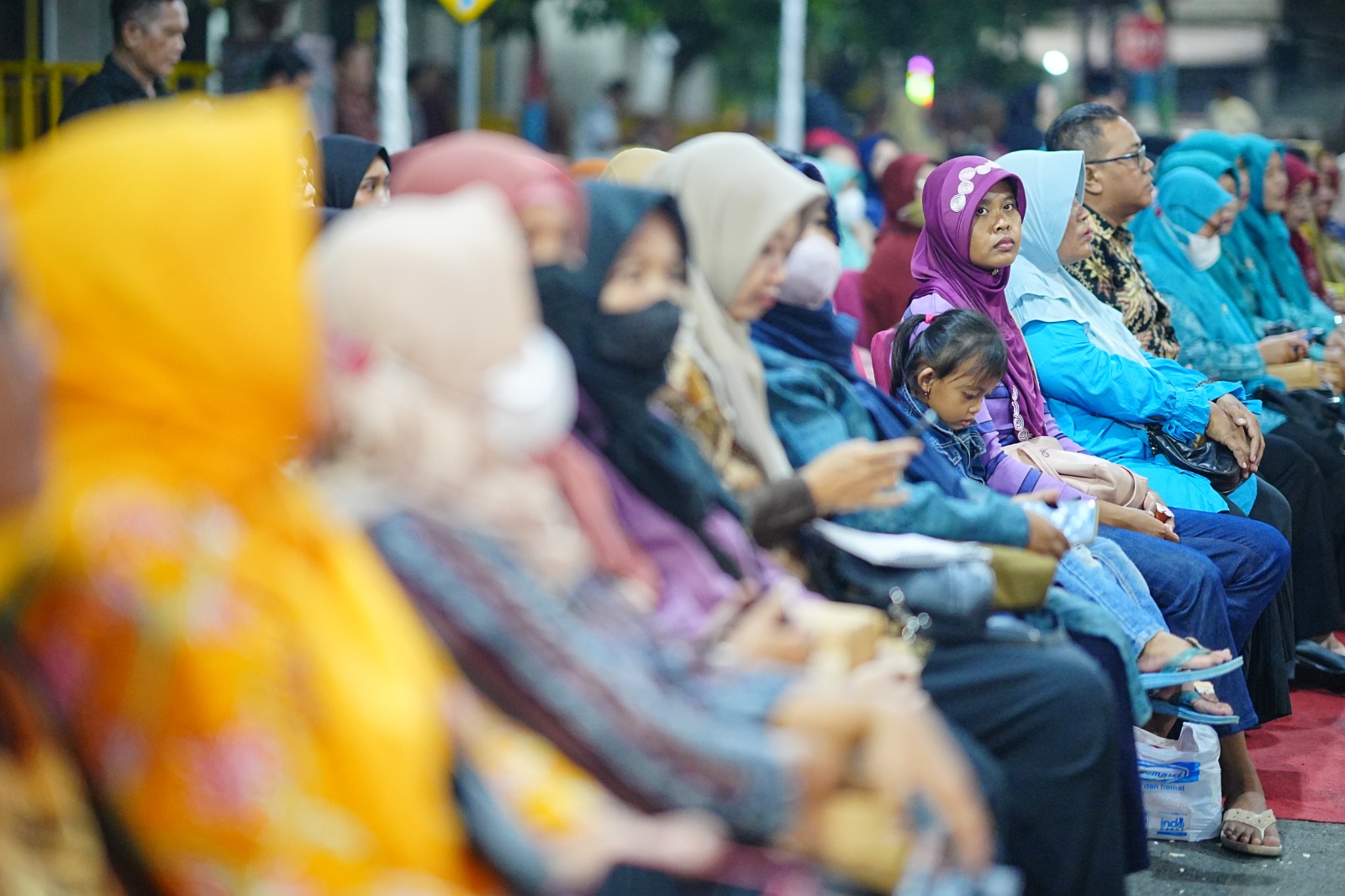 Foto 5 dari 10: Kota Kita di Kelurahan Sogaten, Wali Kota Serap Aspirasi Jelang Ramadan