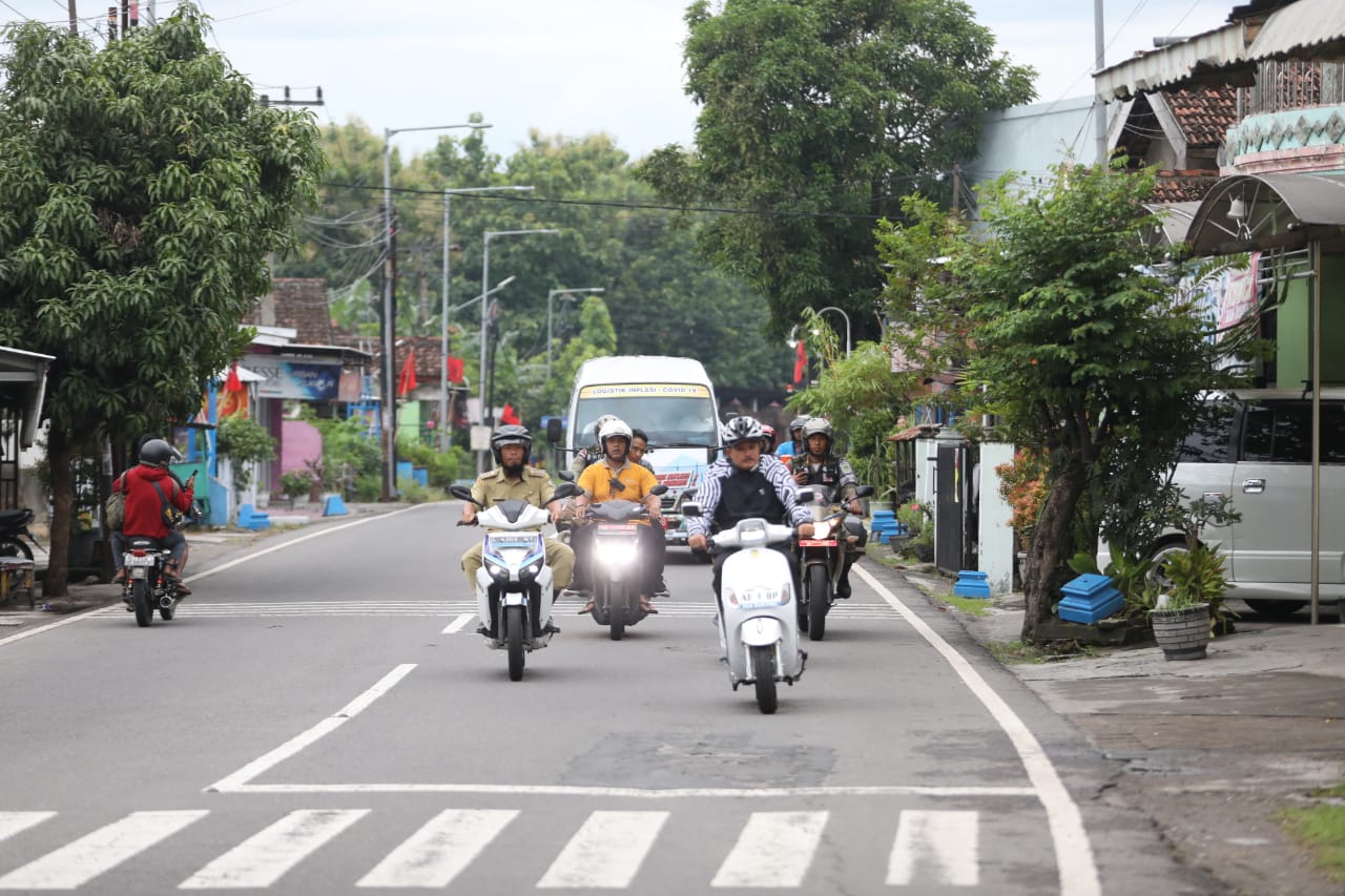 Foto 2 dari 9: Blusukan Ke Pemukiman Warga, Wali Kota Cek Pemerataan Pembangunan