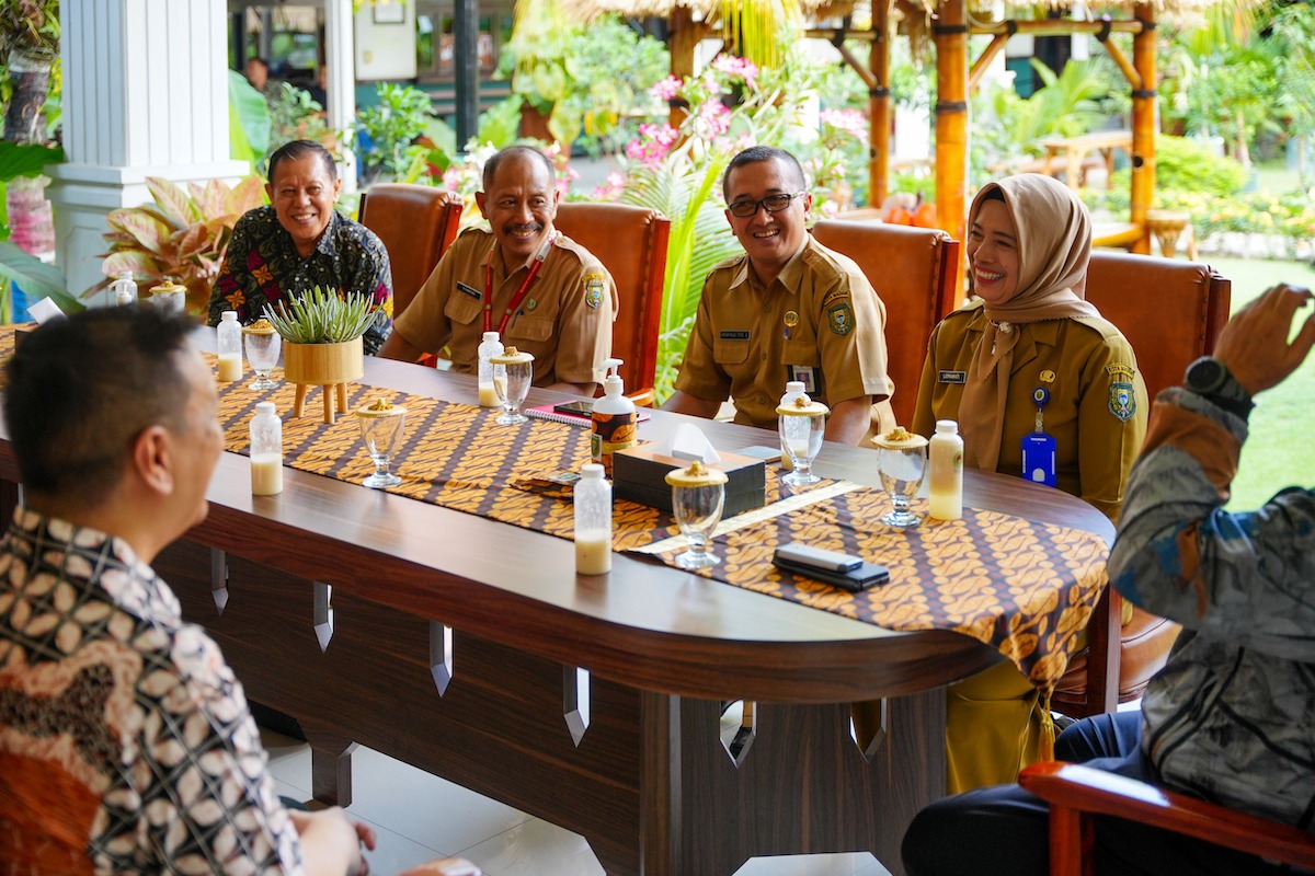 Foto 4 dari 6: Pelajar Kota Madiun Lolos Beasiswa Internasional, Wali Kota Beri Dukungan Dan Doa Restu