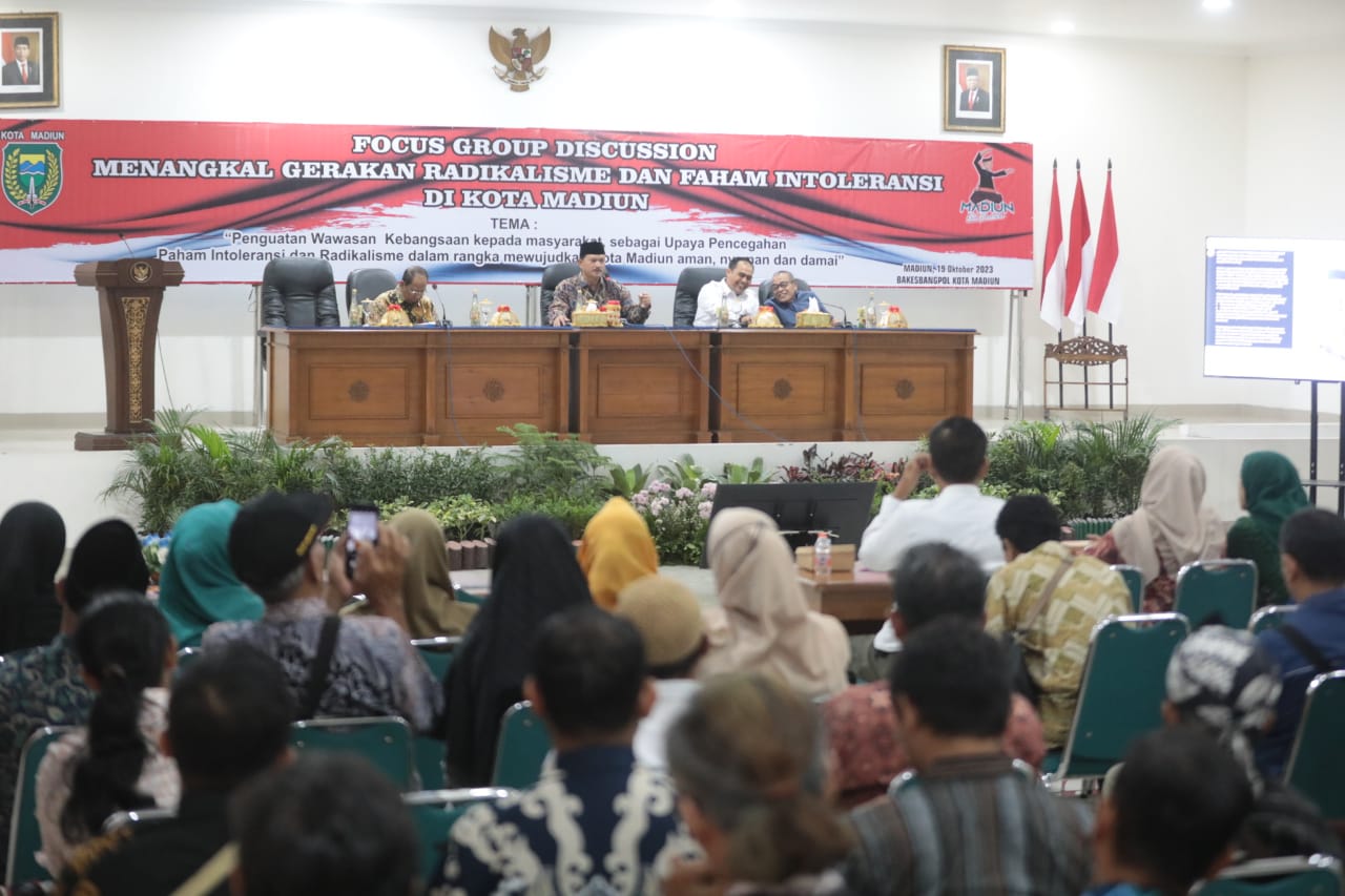 Foto 5 dari 9: Sarasehan Antisipasi Paham Radikalisme, Wali Kota: Paham Radikalisme Menyalahi Norma yang Ada