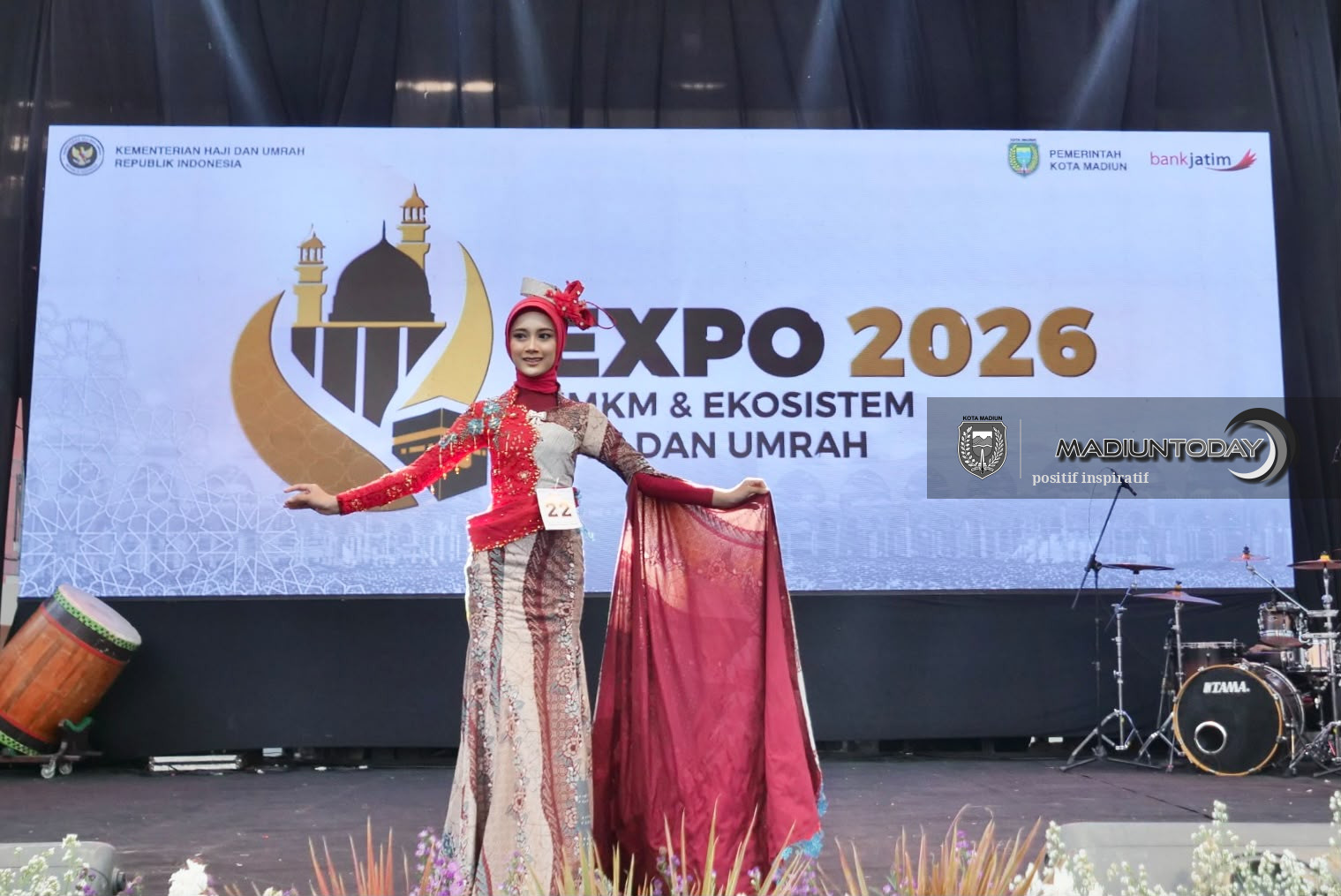 Foto 10 dari 15: Berbalut Gaya Islami, Batik Nusantara Sukses Curi Perhatian di Panggung Expo 2026 UMKM & Ekosistem Haji dan Umrah
