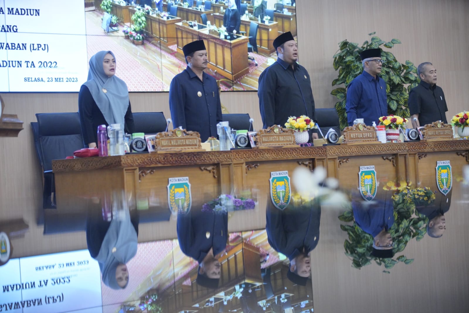 Foto 3 dari 10: Gelar Rapat Paripurna, Wali Kota – DPRD Sepakati Isi Raperda LPJ APBD 2022