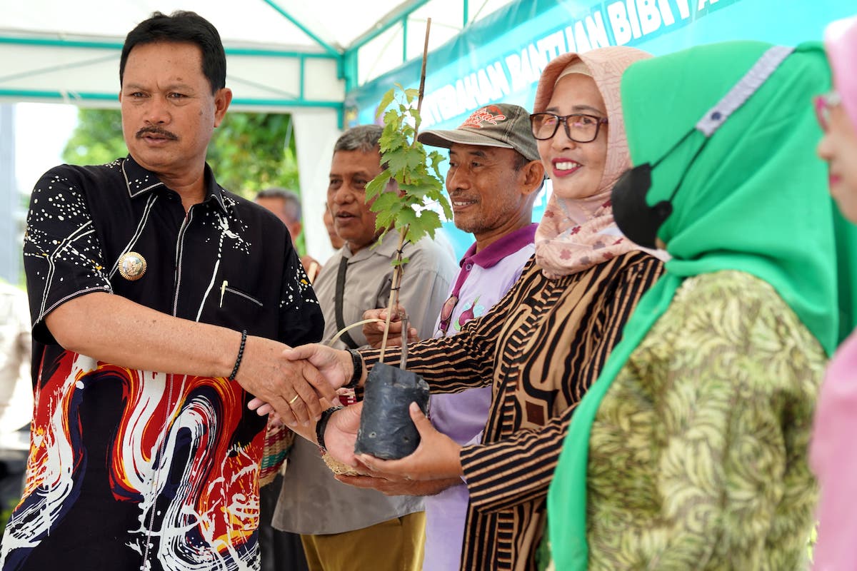 Foto 3 dari 9: Gelar Pembinaan Bagi Stakeholder dan SDM DKPP, Wali Kota Beri Evaluasi dan Pastikan Subsidi Pupuk Tambah Tahun Depan
