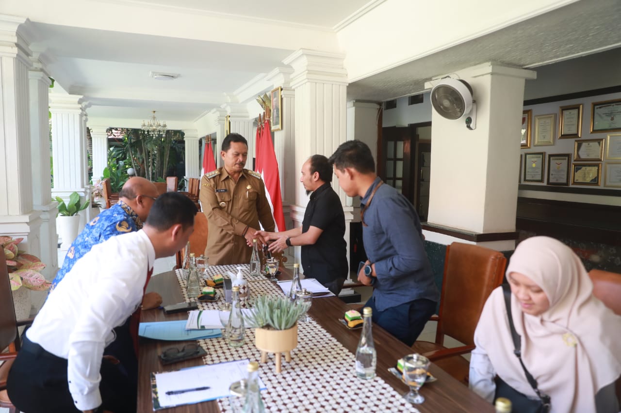 Foto 9 dari 10: Pamitan BPK RI Perwakilan Jawa Timur, Wali Kota Optimis Kota Madiun WTP Lagi