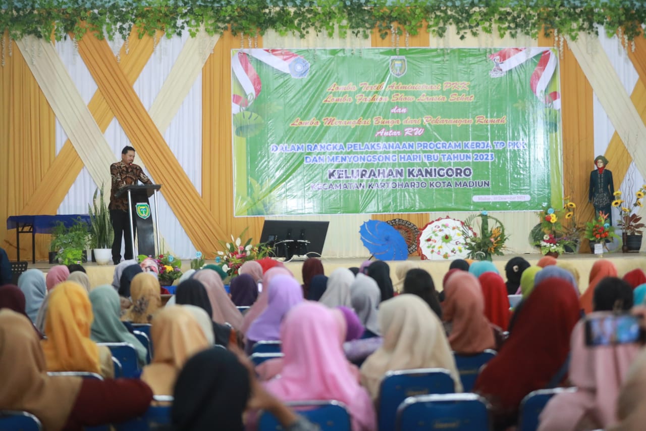 Foto 2 dari 11: Gelar Pembinaan PKK, Wali Kota Pesan Jaga Guyub Rukun Warga