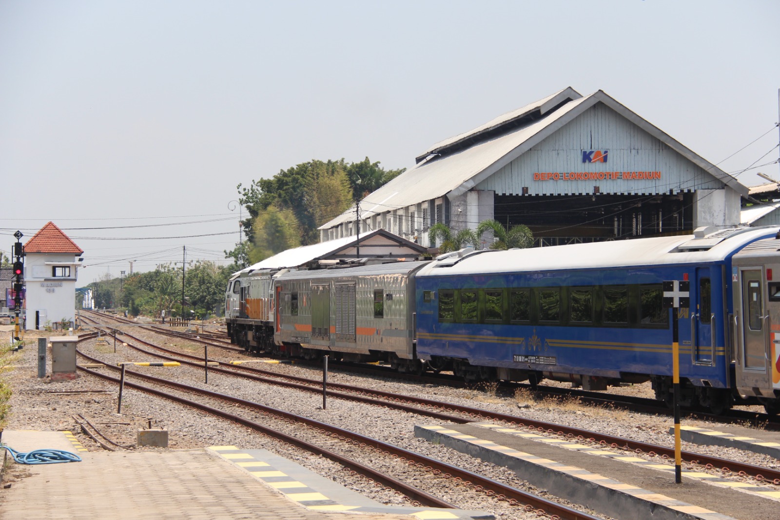 Foto 3 dari 3: Ingin Pengalaman Baru Naik KA, PT KAI Luncurkan Kereta Suite Class
