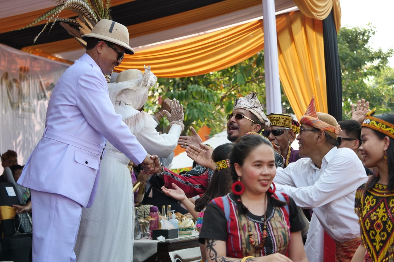 Foto 14 dari 14: Buka Madiun Carnival Harmoni Budaya Nusantara, Wali Kota Harap Jadi Moment Berkesan Hari Jadi ke-105