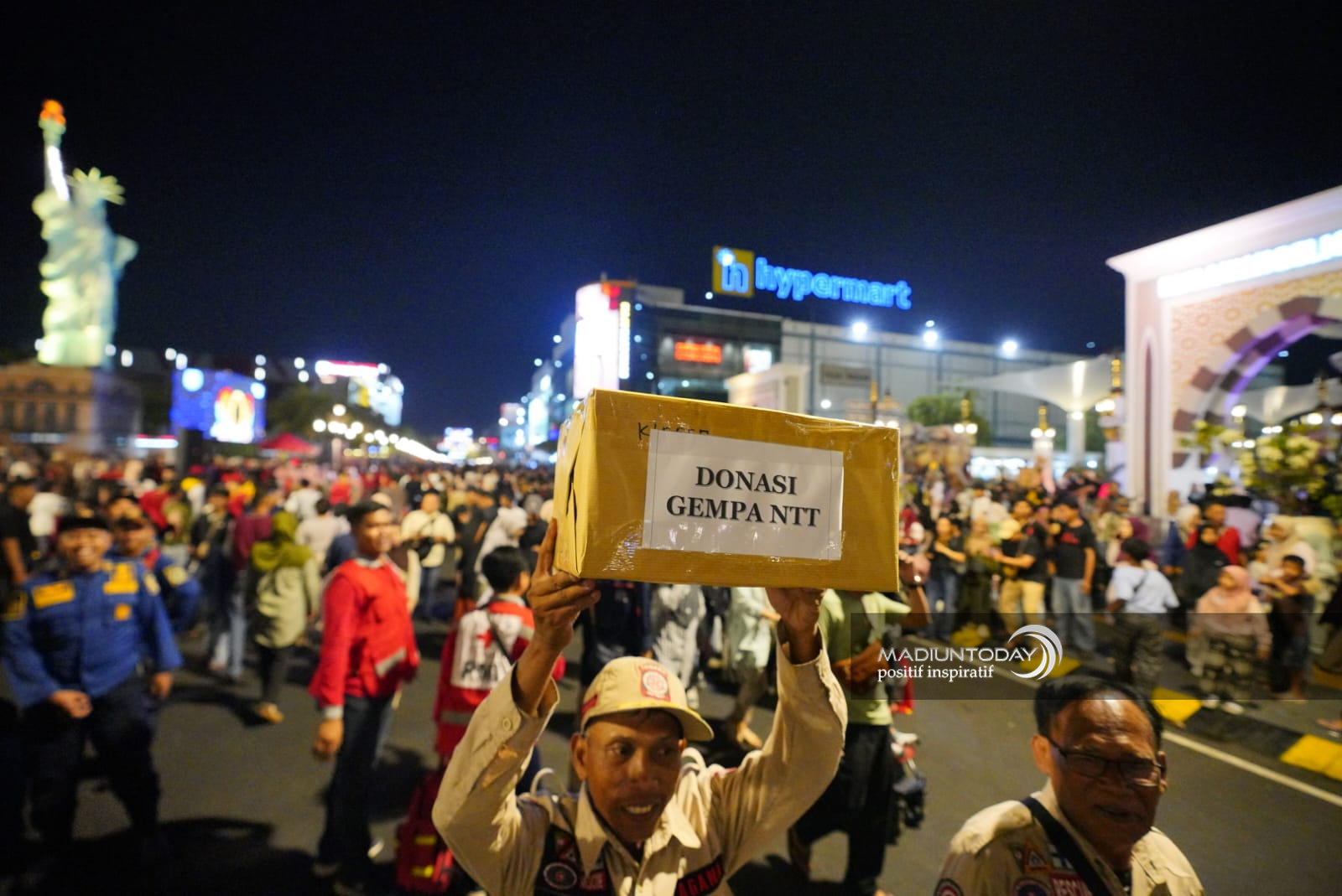Foto 8 dari 9: Musik Mengalun, Kepedulian Bergerak, Warga Madiun Galang Dana untuk NTT