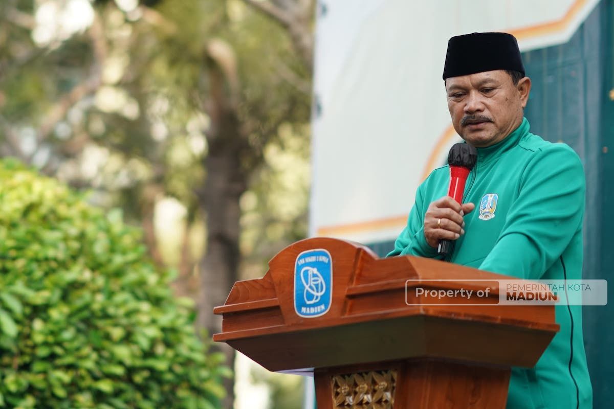 Foto 1 dari 9: Ikuti Pengajian Ahad Wage SKIMA, Wali Kota Sampaikan Program Pendidikan Pemerintah Kota