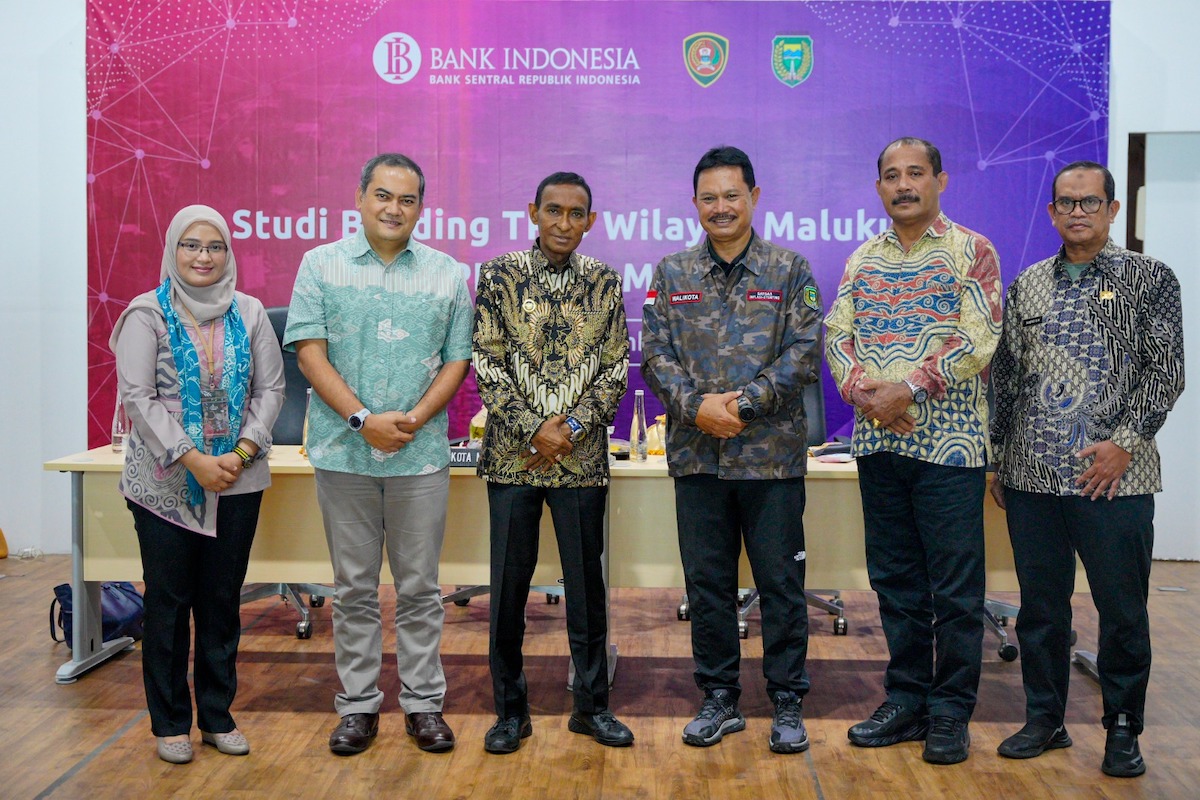 Foto 8 dari 8: Program Wartek Berhasil Tekan Inflasi, TPID Provinsi Maluku Datang untuk Studi