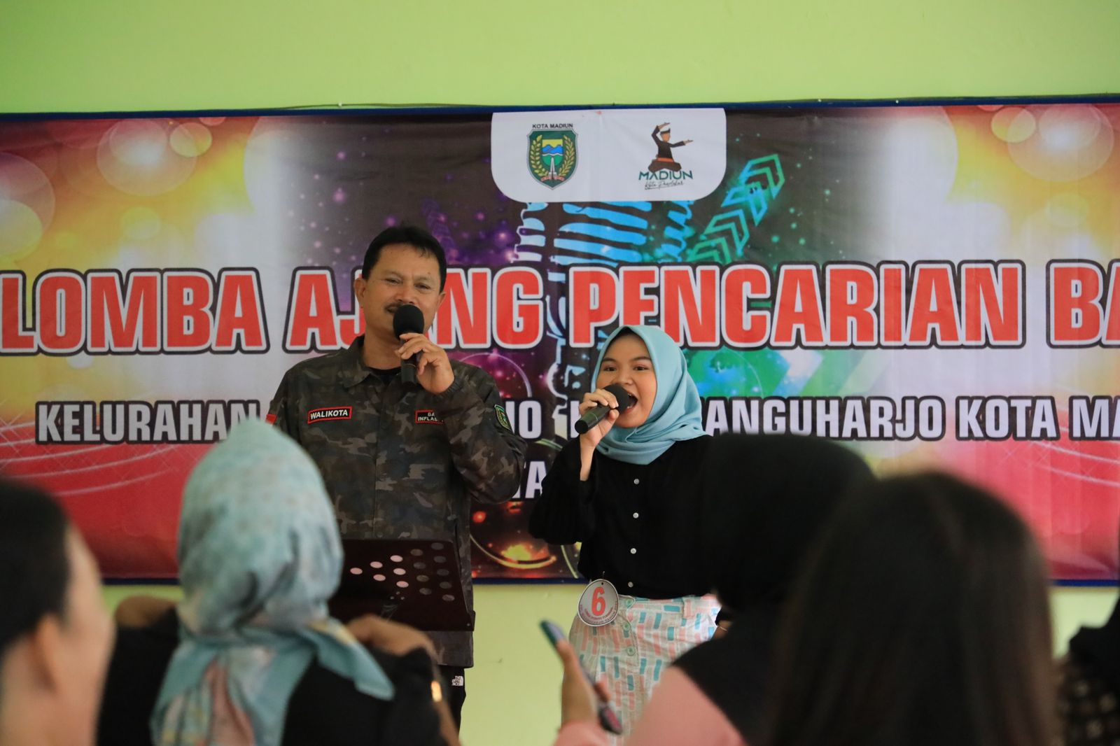 Foto 5 dari 9: Ajang Pencarian Bakat Kelurahan Manguharjo, Wali Kota: Suara, Penampilan, dan Attitude Harus Baik