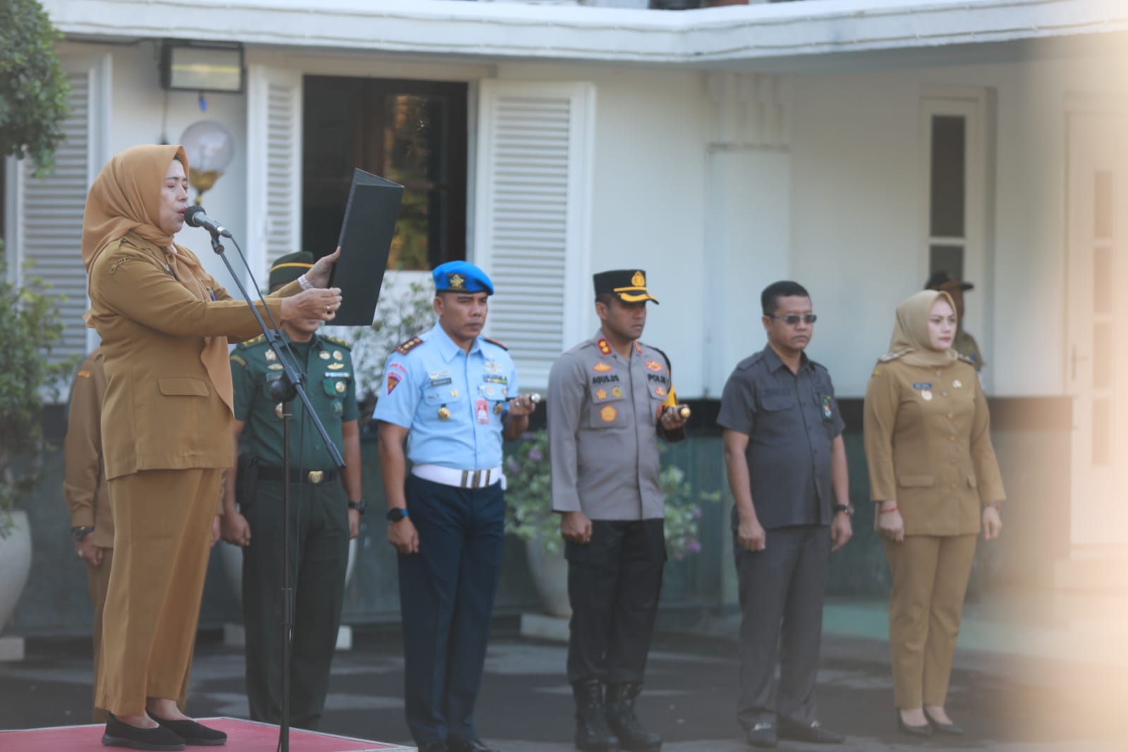 Foto 5 dari 9: Gelar Upacara Hari Bela Negara, Wali Kota Sampaikan Amanat Presiden Untuk Indonesia