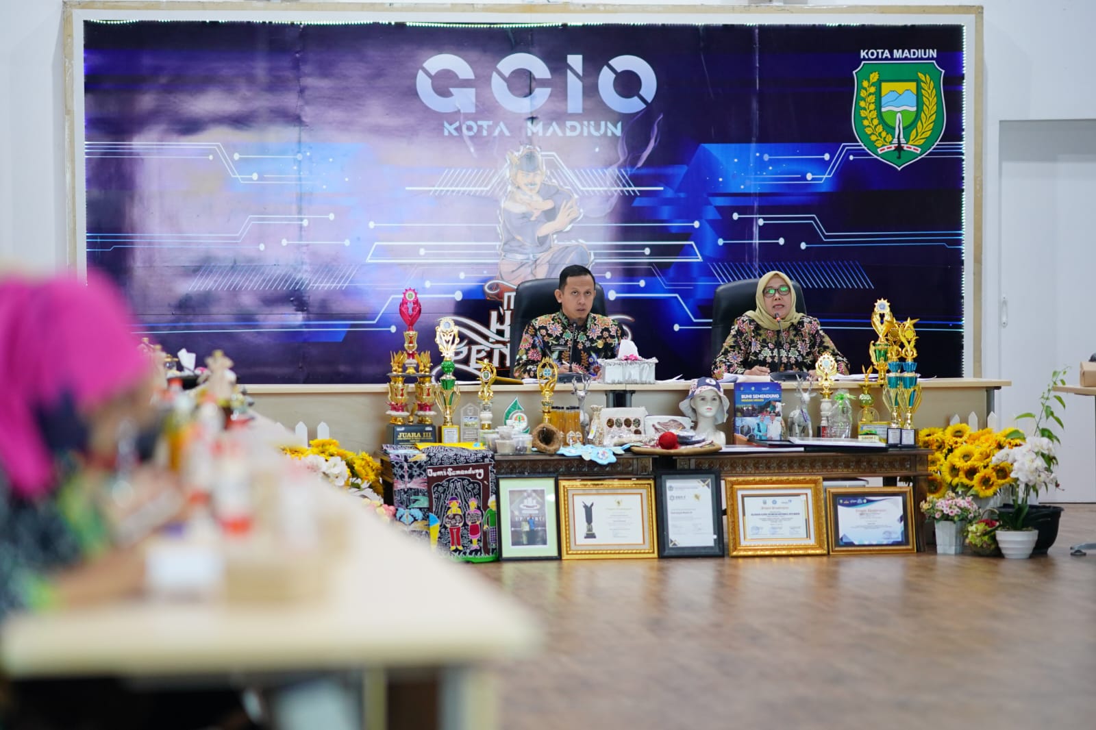 Foto 5 dari 10: Masuk 10 Besar Lomba Kampung KB Tingkat Nasional, Kelurahan Klegen Jalani Tahap Wawancara