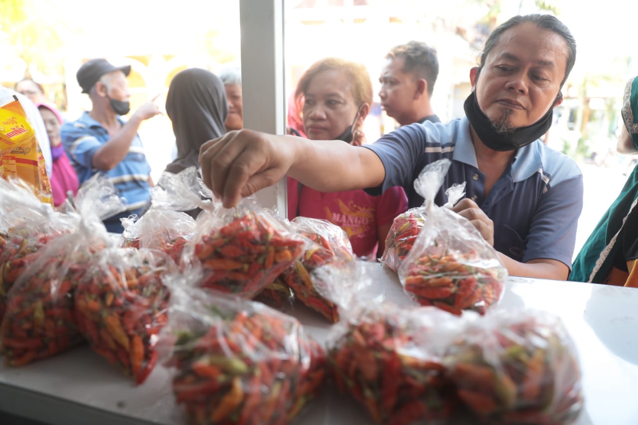 Foto 2 dari 11: Harga Cabai Rawit Meroket, Wali Kota Siapkan Skema Subsidi