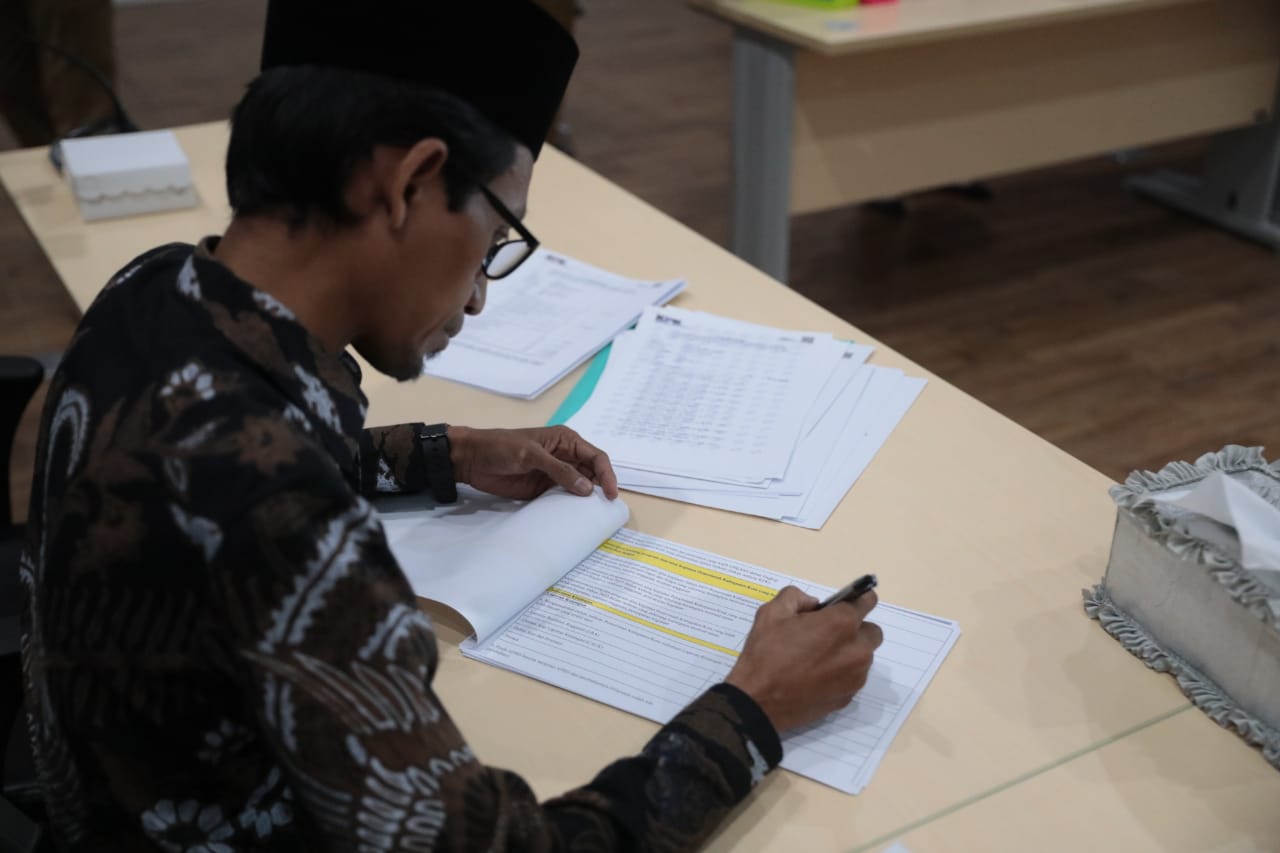 Foto 7 dari 12: KI Jatim Gelar Monev Keterbukaan Informasi Publik di Dinas Kominfo Kota Madiun
