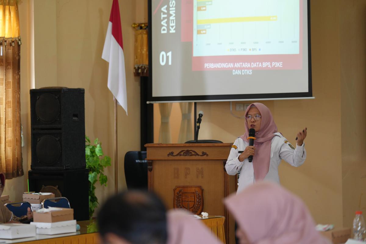Foto 3 dari 8: Jaring Aspirasi, Dinsos PP dan PA Gelar Forum Konsultasi Publik Bersama Stakeholder