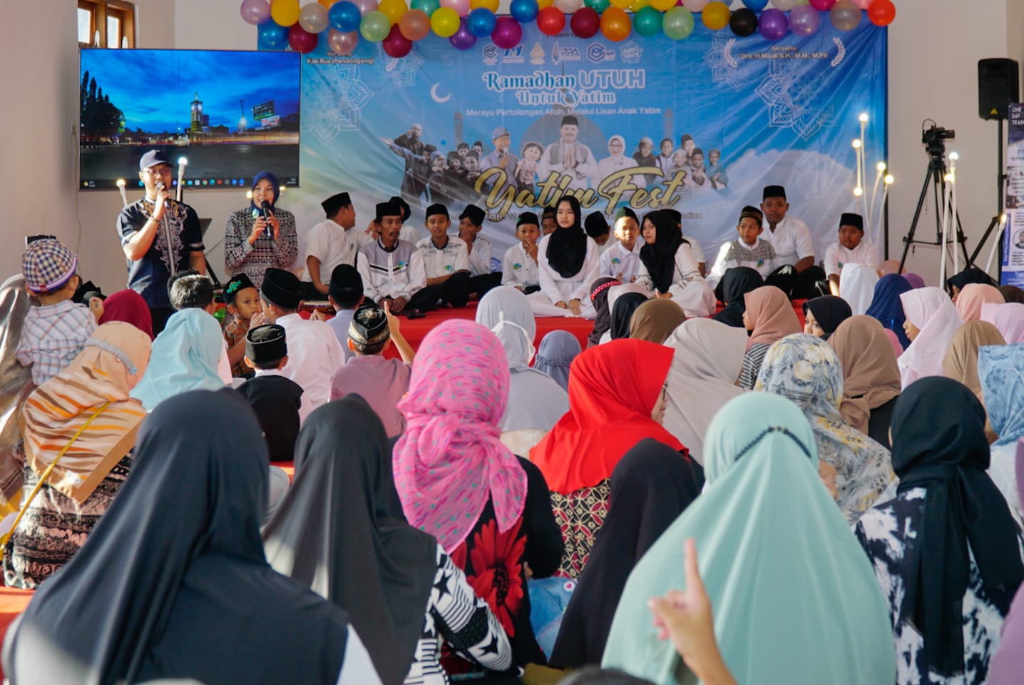 Foto 10 dari 13: Buka Event Yatim Fest, Wali Kota Harap Semua Anak Bahagia
