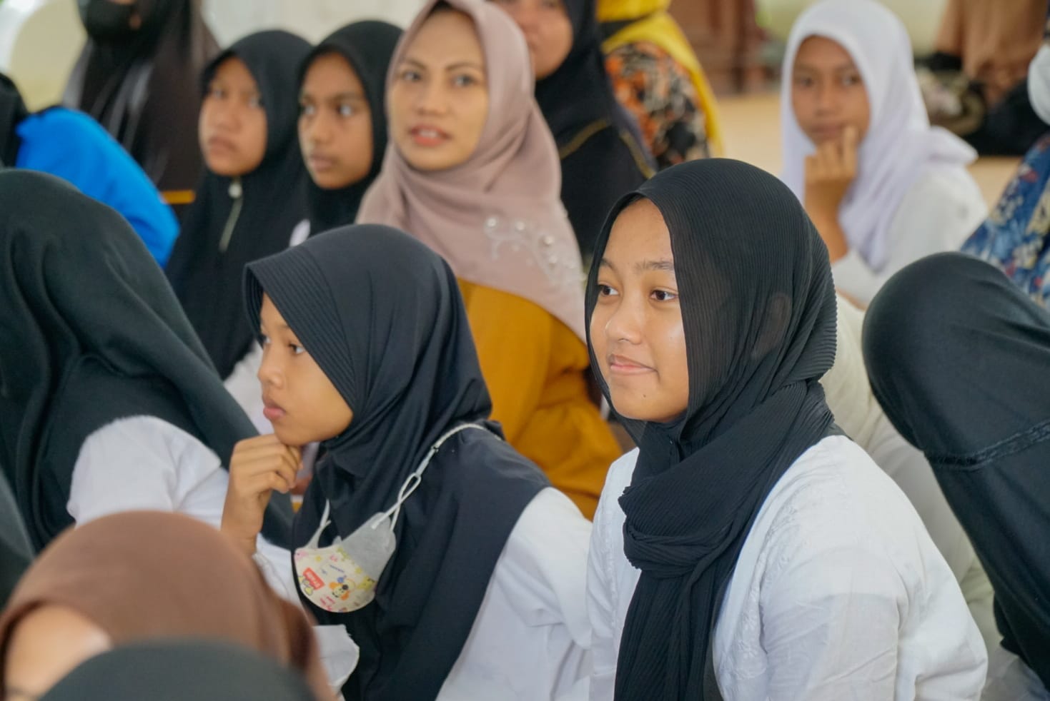 Foto 13 dari 16: Berbagi Kebahagiaan Dengan Anak Yatim, Wali Kota Ajak Keliling Naik Elcito