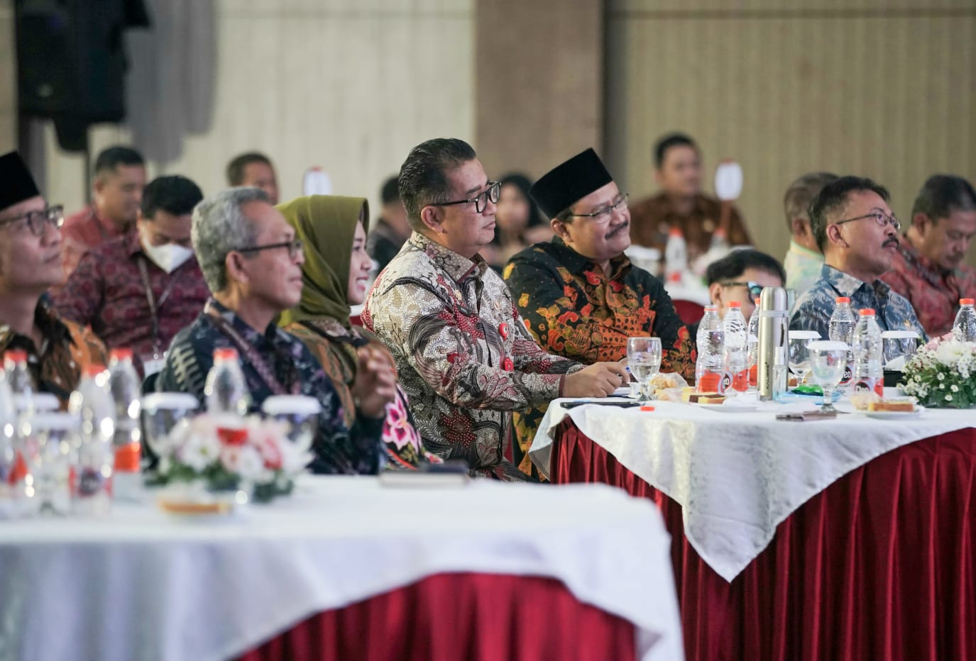 Foto 5 dari 9: Hadiri Rakerkomwil IV Ke-18 Di Pasuruan, Wali Kota Siap Jalankan Sinergi Pembangunan Berkelanjutan
