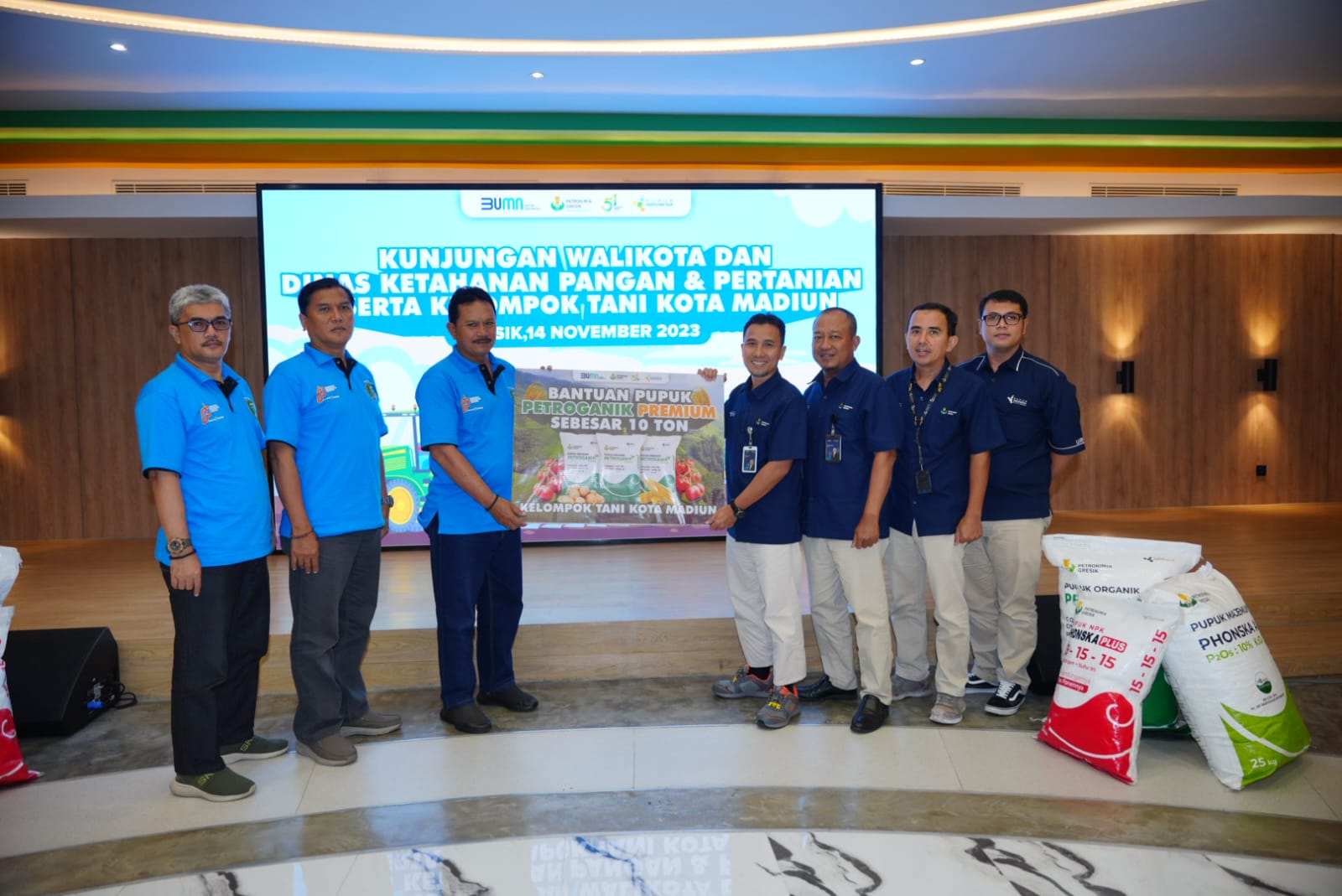 Foto 5 dari 8: Wali Kota Madiun Ajak Petani Studi Banding di Petrokimia, Belajar Kiat Inovasi Pertanian