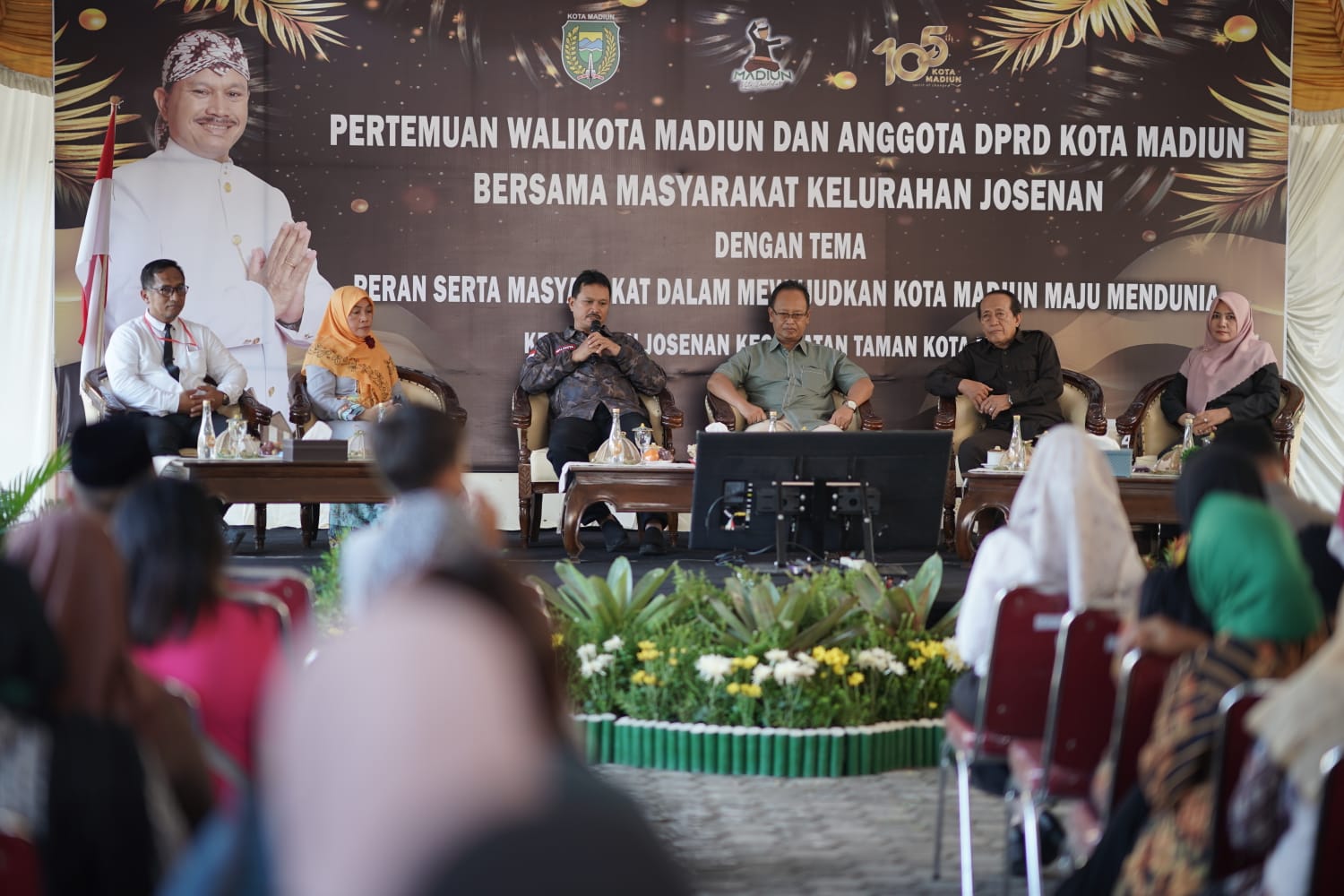 Foto 3 dari 9: Sambang Warga Josenan, Wali Kota Sampaikan Progres Pembangunan Kota