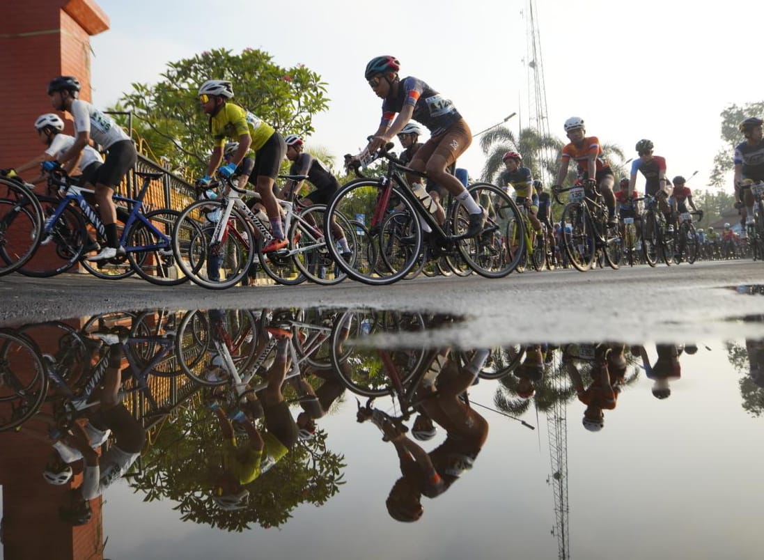 Foto 7 dari 11: Wali Kota Berangkatkan Uphill Madiun Bodag 2023, Diikuti 193 Peserta, Jadi Ajang Promosi Kota