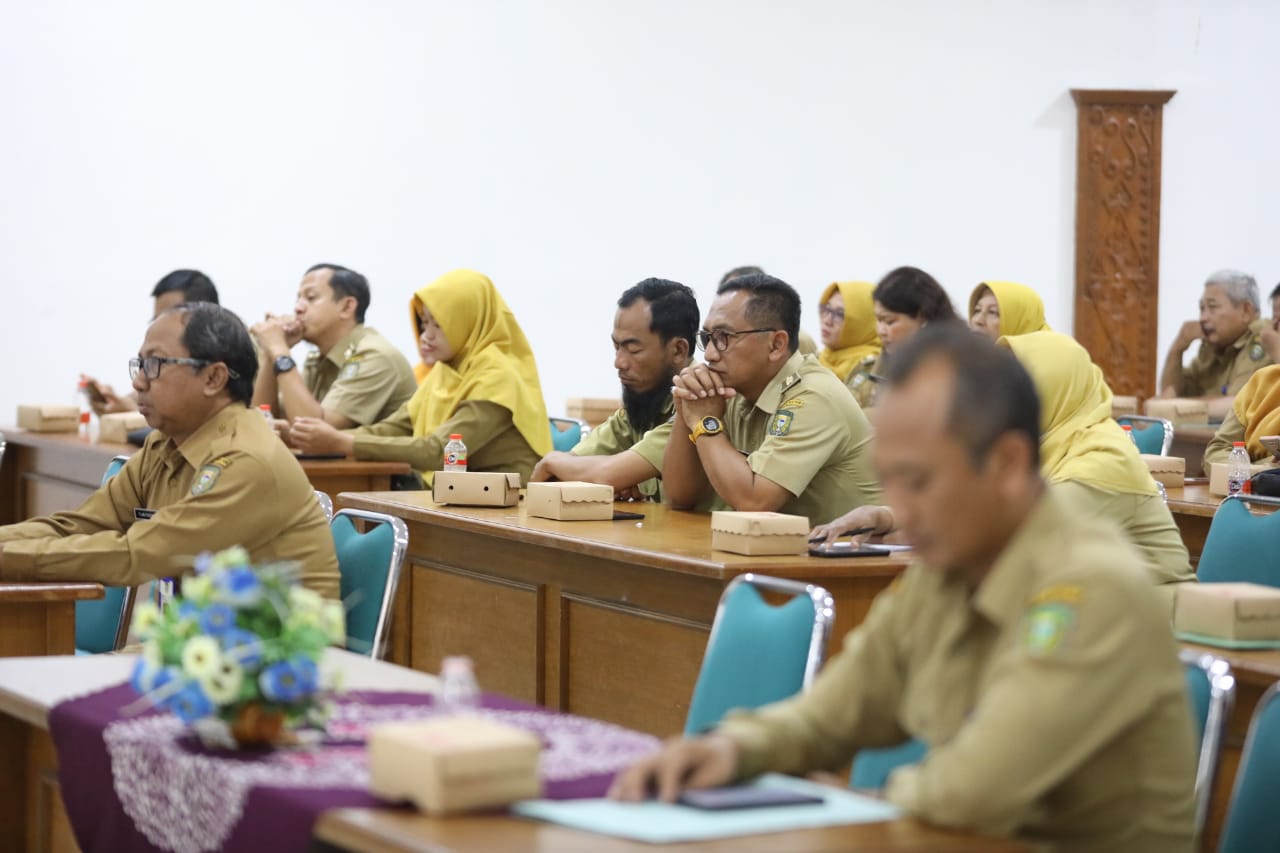 Foto 4 dari 7: Jadi Narsum Sosialisasi Gerakan Nasional Revolusi Mental, Wali Kota Tekankan ASN Harus Bermental Melayani