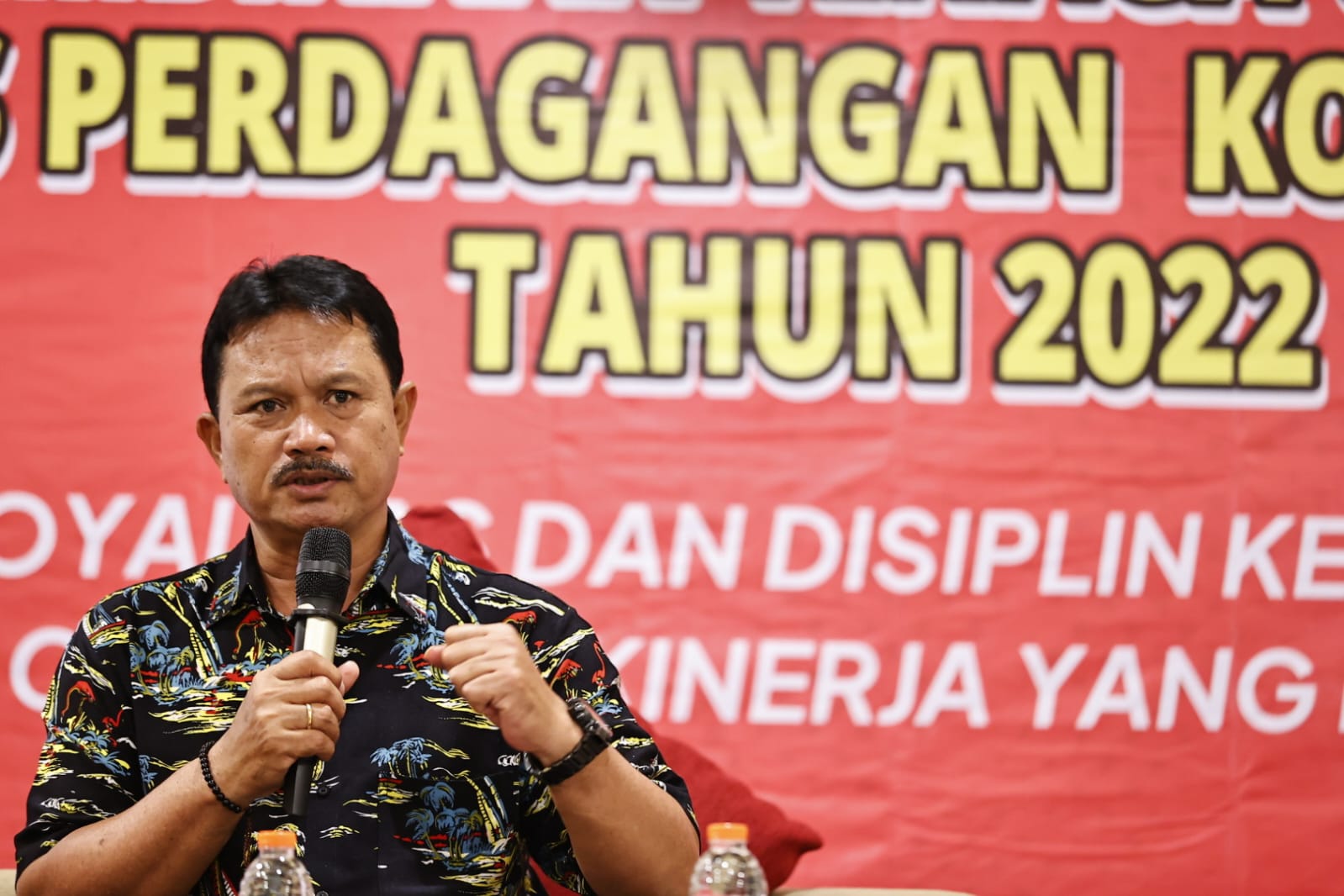 Pembinaan Tenaga Upahan Dinas Perdagangan, Wali Kota: Pasar Tradisional Harus Aman dan Nyaman
