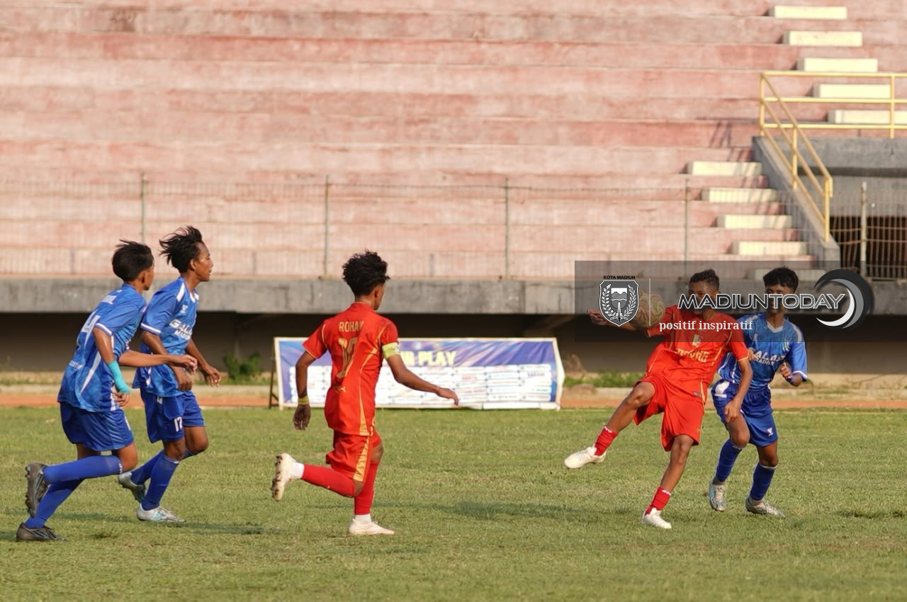 Foto 19 dari 19: Fasilitas Olahraga Terbuka untuk Umum, Warga Bisa Gelar Kompetisi di Stadion hingga Lapangan Kelurahan