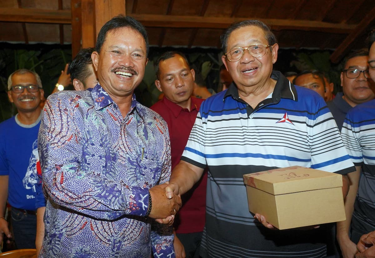 Foto utama berita: Wali Kota Sambut Kedatangan SBY Di Kota Madiun