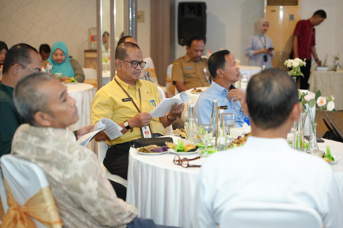 Foto 2 dari 8: Rakor TKPK dan Sosialisasi RPJPD 2025-2045, Pj Wali Kota: Masyarakat Harus Paham Arah Pembangunan 20 Tahun Mendatang