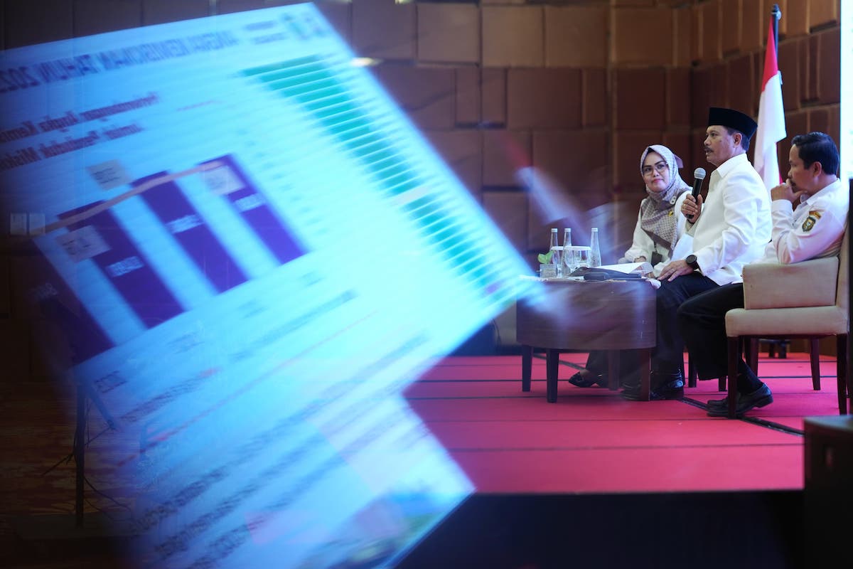 Foto 1 dari 9: Pimpin Rakor TKPK, Wali Kota Siapkan Strategi Pengentasan Kemiskinan Ekstrem Warga Kota