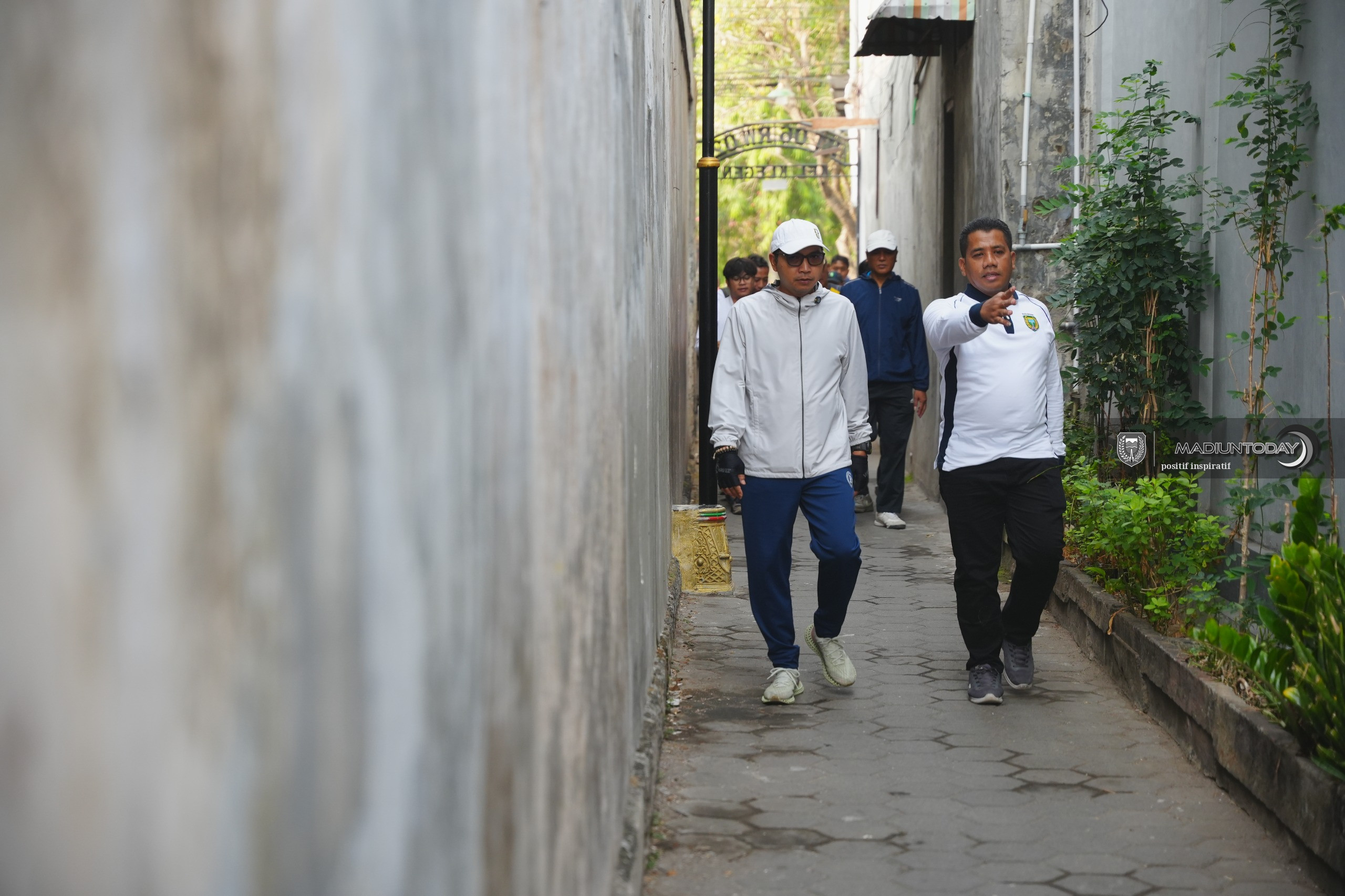 Foto 8 dari 20: Plt Wali Kota Madiun Turun ke Klegen, 8 Titik Bermasalah Langsung Ditindaklanjuti