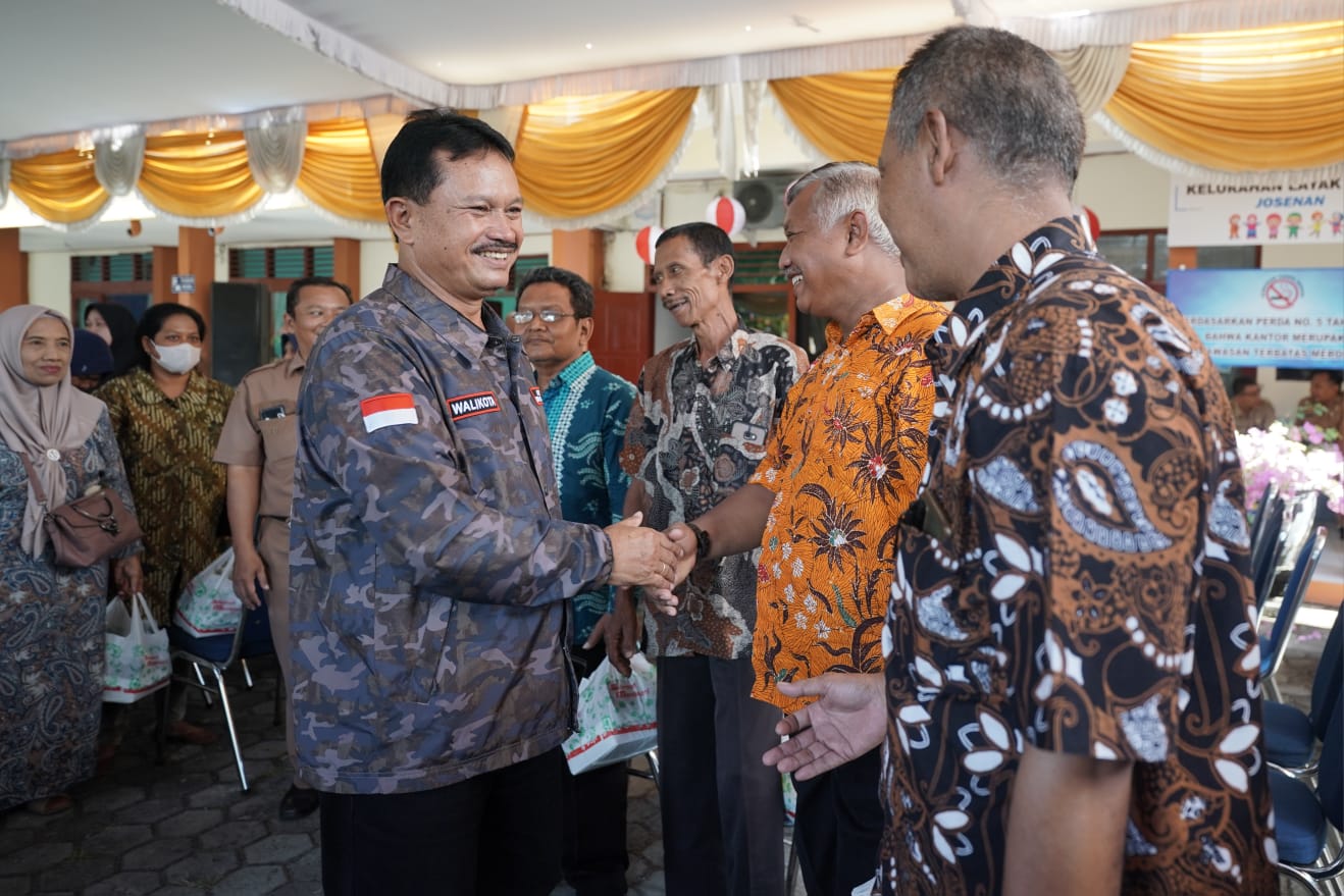 Foto 8 dari 9: Sambang Warga Josenan, Wali Kota Sampaikan Progres Pembangunan Kota