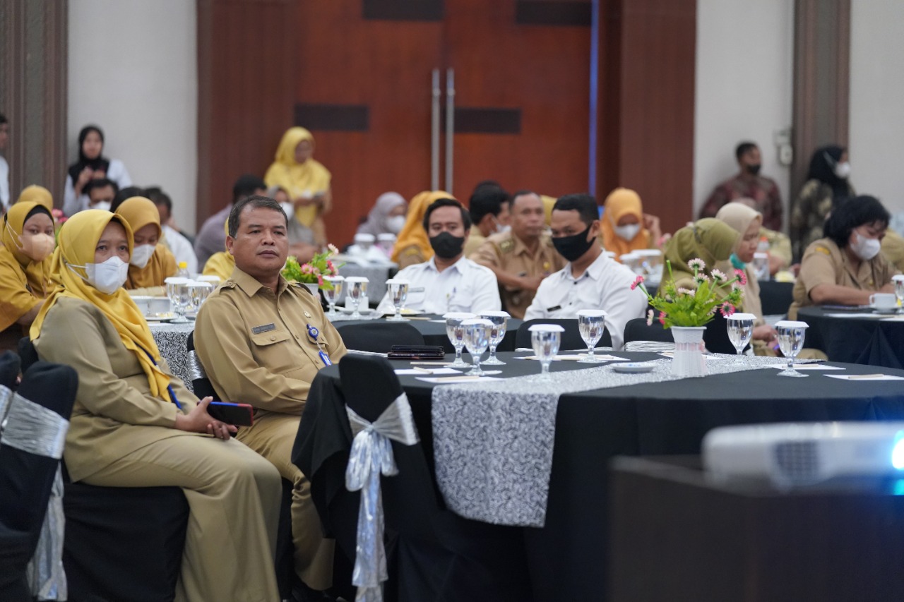 Foto 10 dari 10: Tingkatkan Kesejahteraan Masyarakat, Wali Kota Resmikan LK3 Harmonis Dan Puskesos
