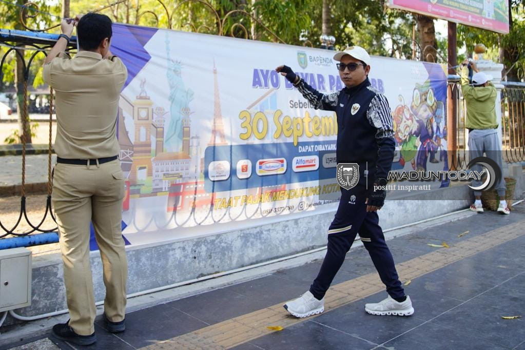 Tekan Sampah Plastik, Plt Wali Kota Instruksikan Pengumuman dan Informasi Dalam Bentuk Digital