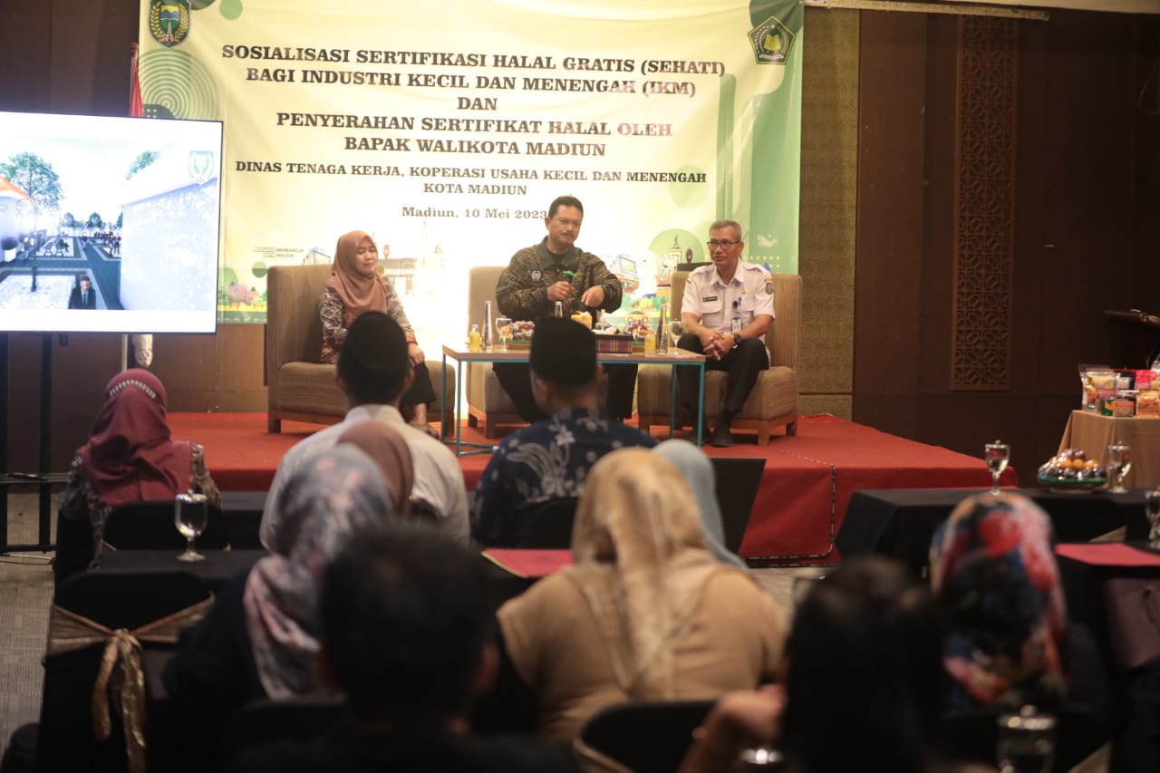 Foto 3 dari 11: Wali Kota Dorong UMKM Segera Sertifikasi Halal Produk