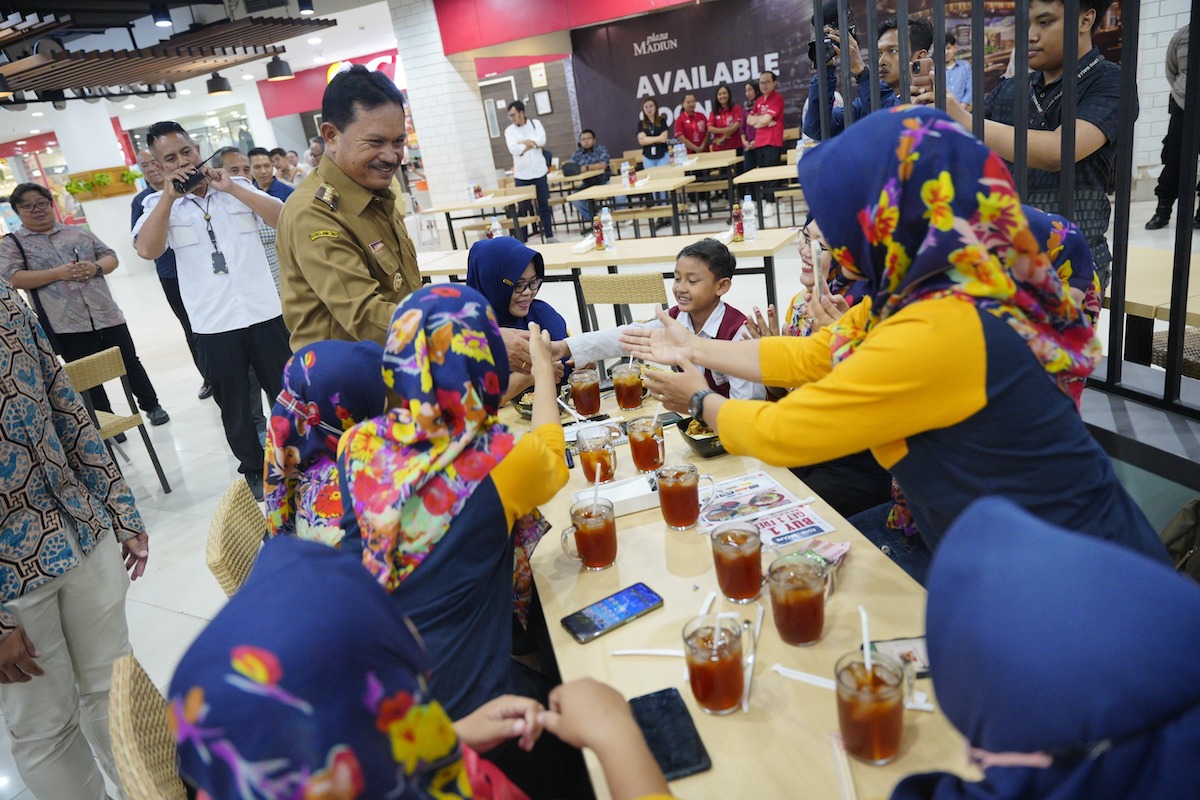 Foto 8 dari 8: Buka Pusat Game Dan Foodcourt Di Plaza Madiun, Wali Kota : Sarana Rekreasi Makin Lengkap